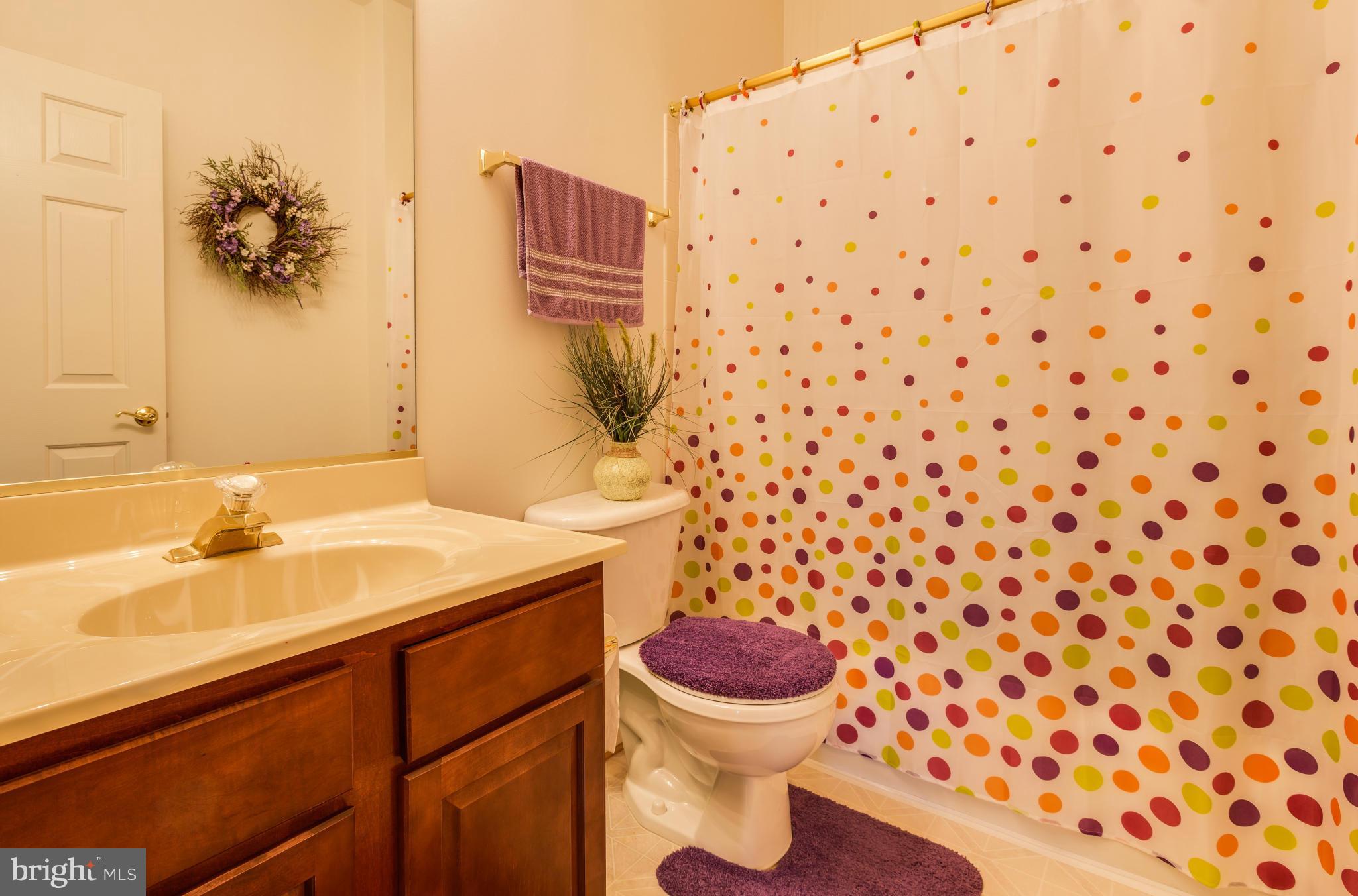 SALEM FIELDS - Residential