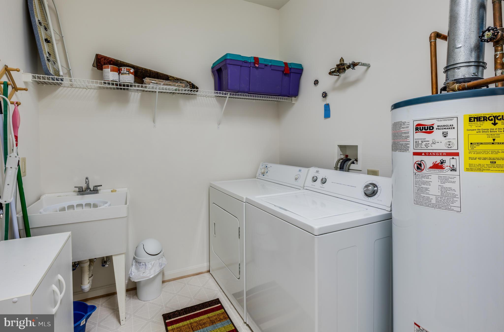 SALEM FIELDS - Residential