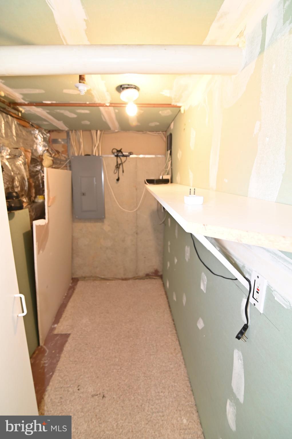 SOMERSET SUB - Residential