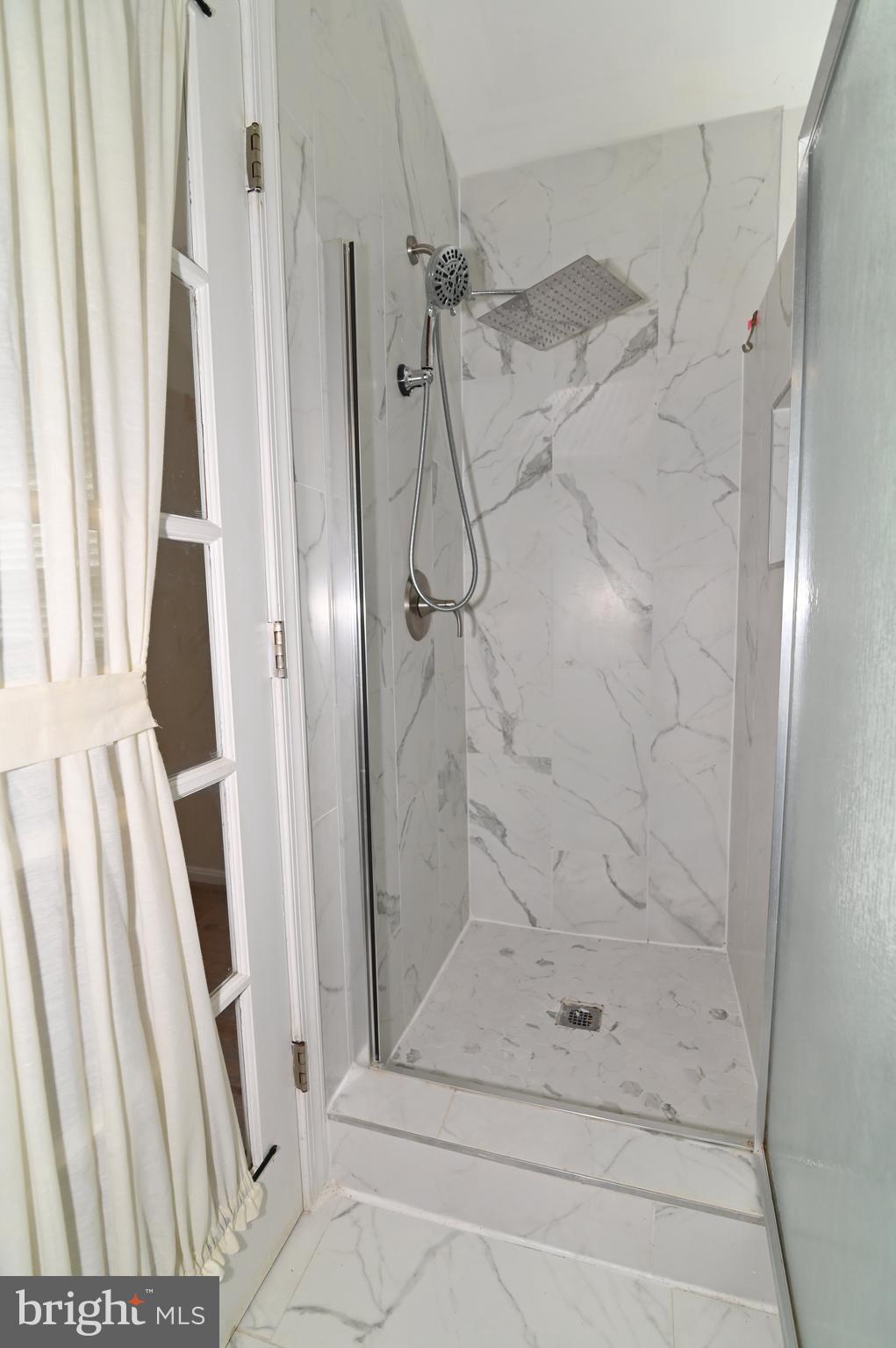 SOMERSET SUB - Residential