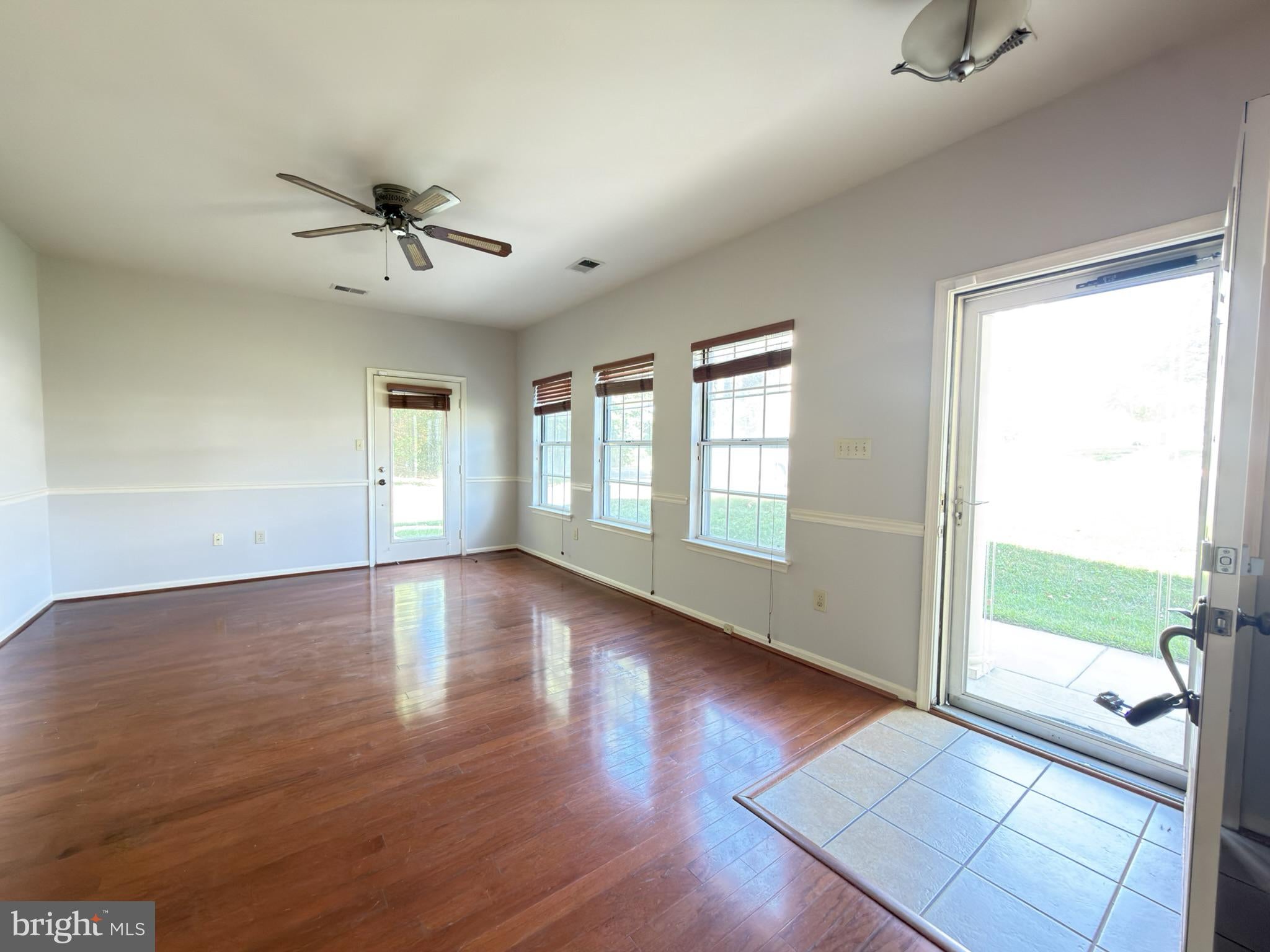 1426 NUTWOOD COURT