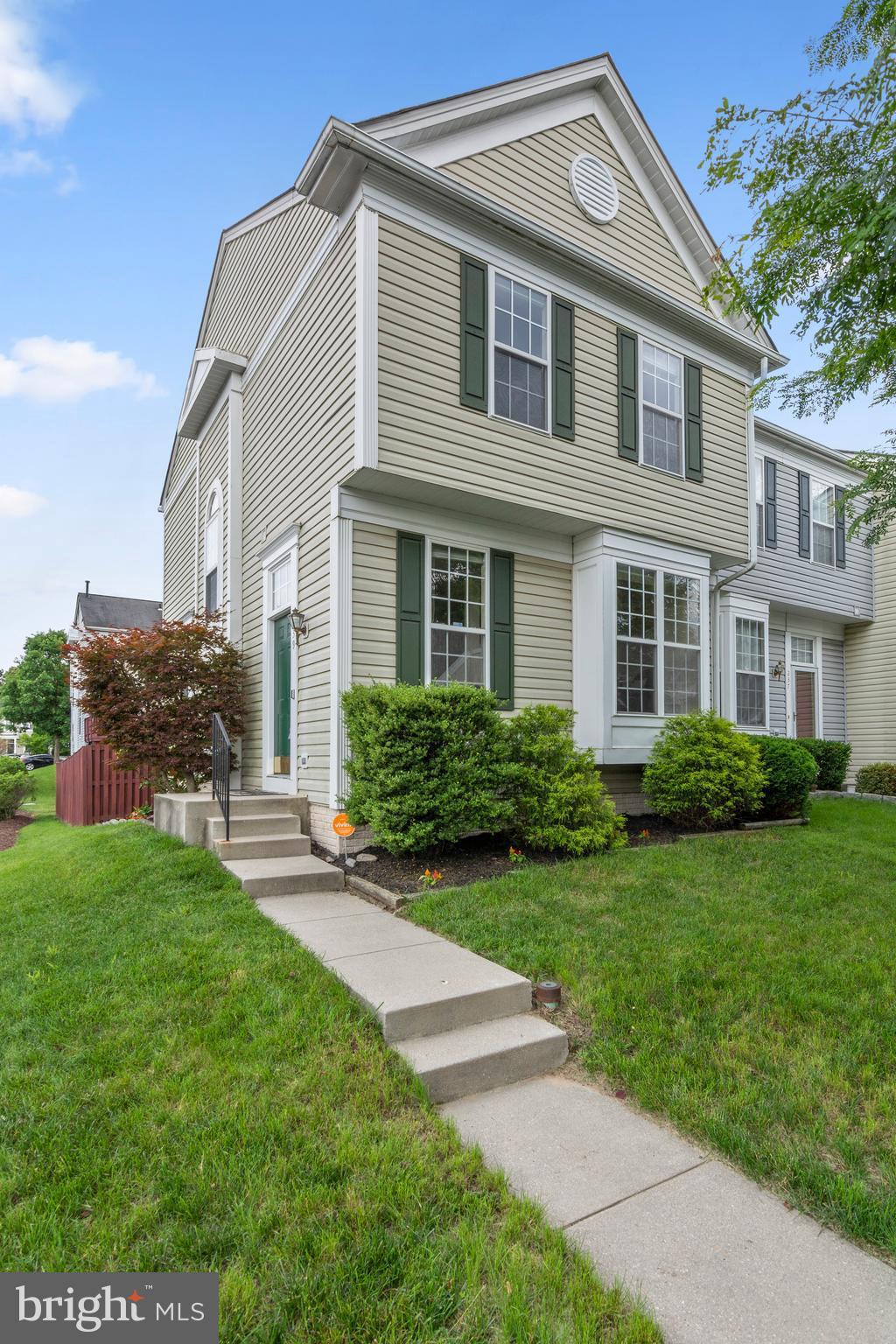 SEVEN OAKS - Residential