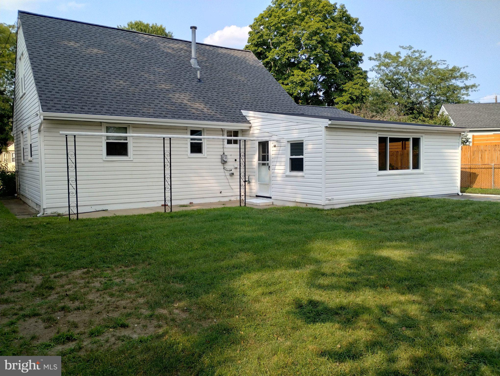 42 FARNSWORTH AVENUE