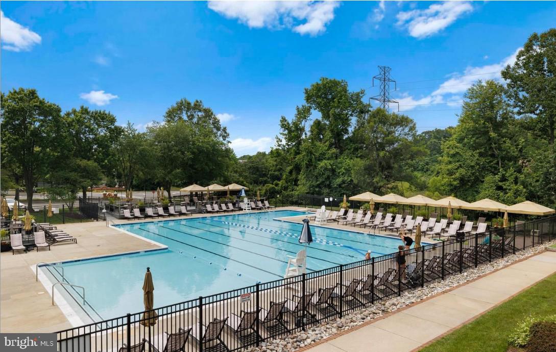 KINGSTOWNE - Residential