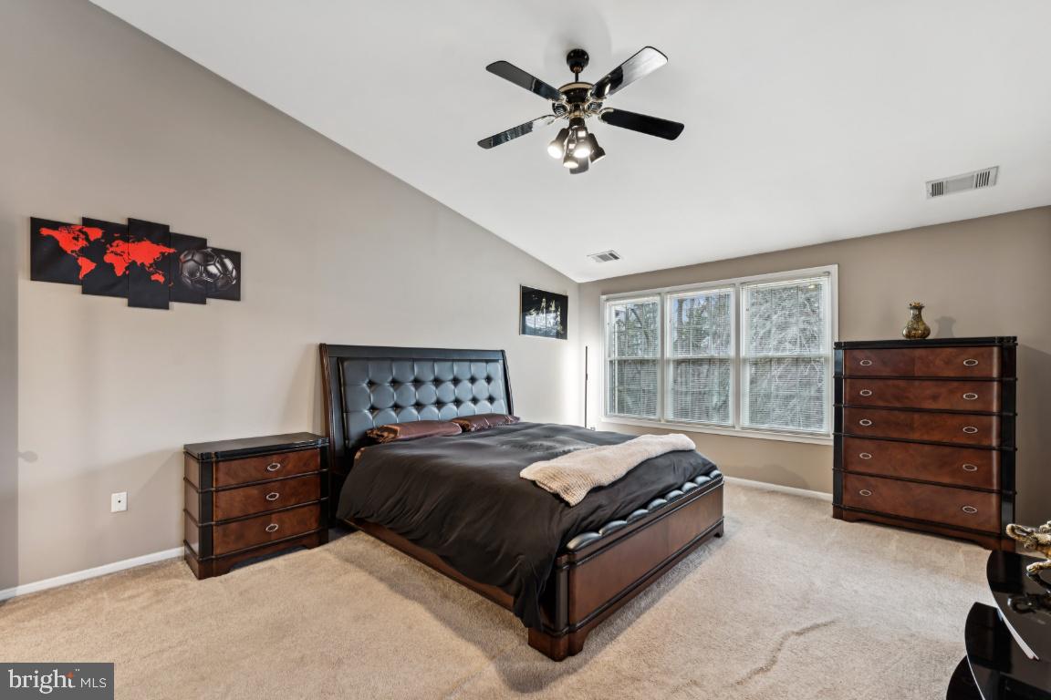 KINGSTOWNE - Residential