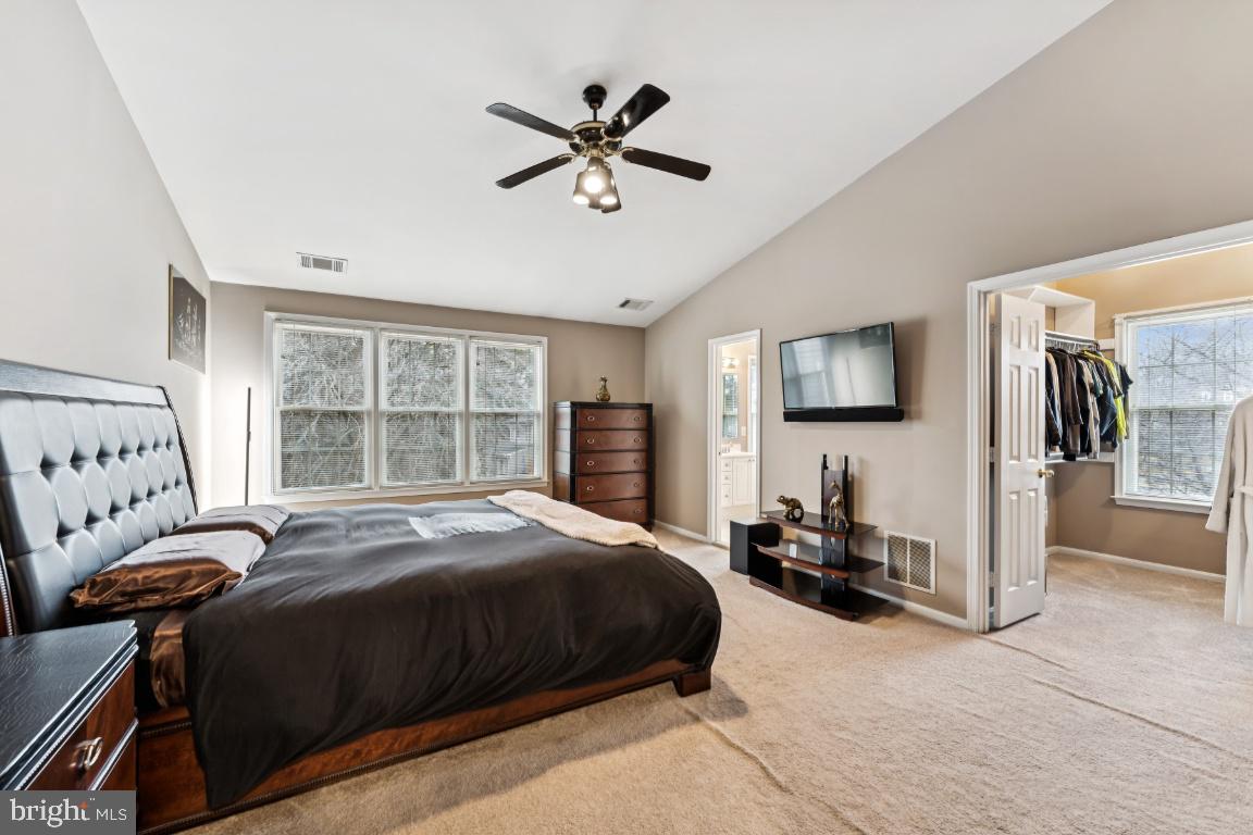 KINGSTOWNE - Residential