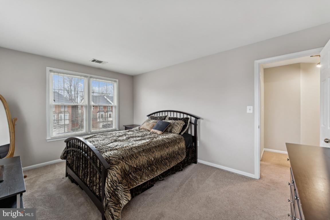 KINGSTOWNE - Residential