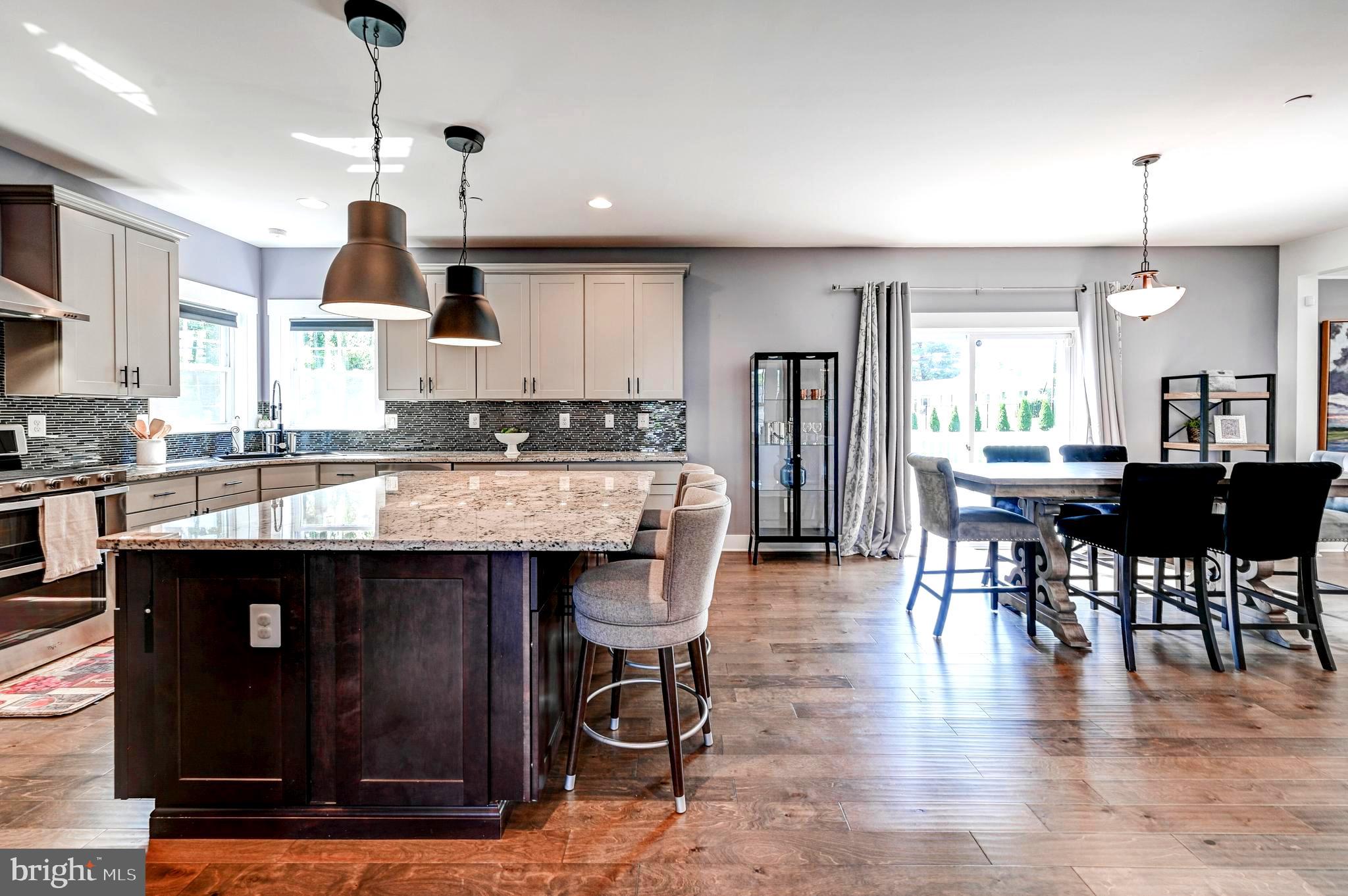 CARROLL MANOR - Residential