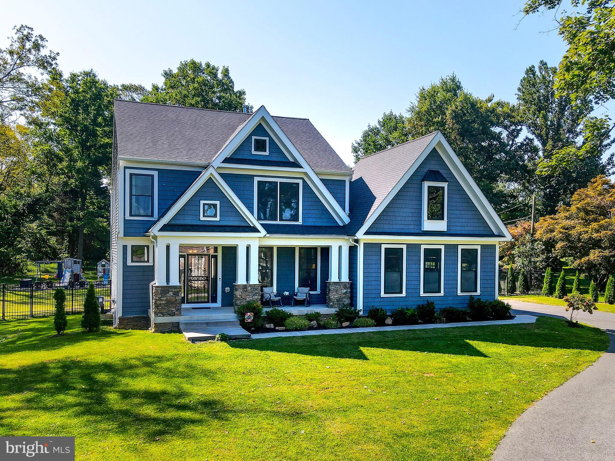 CARROLL MANOR - Residential