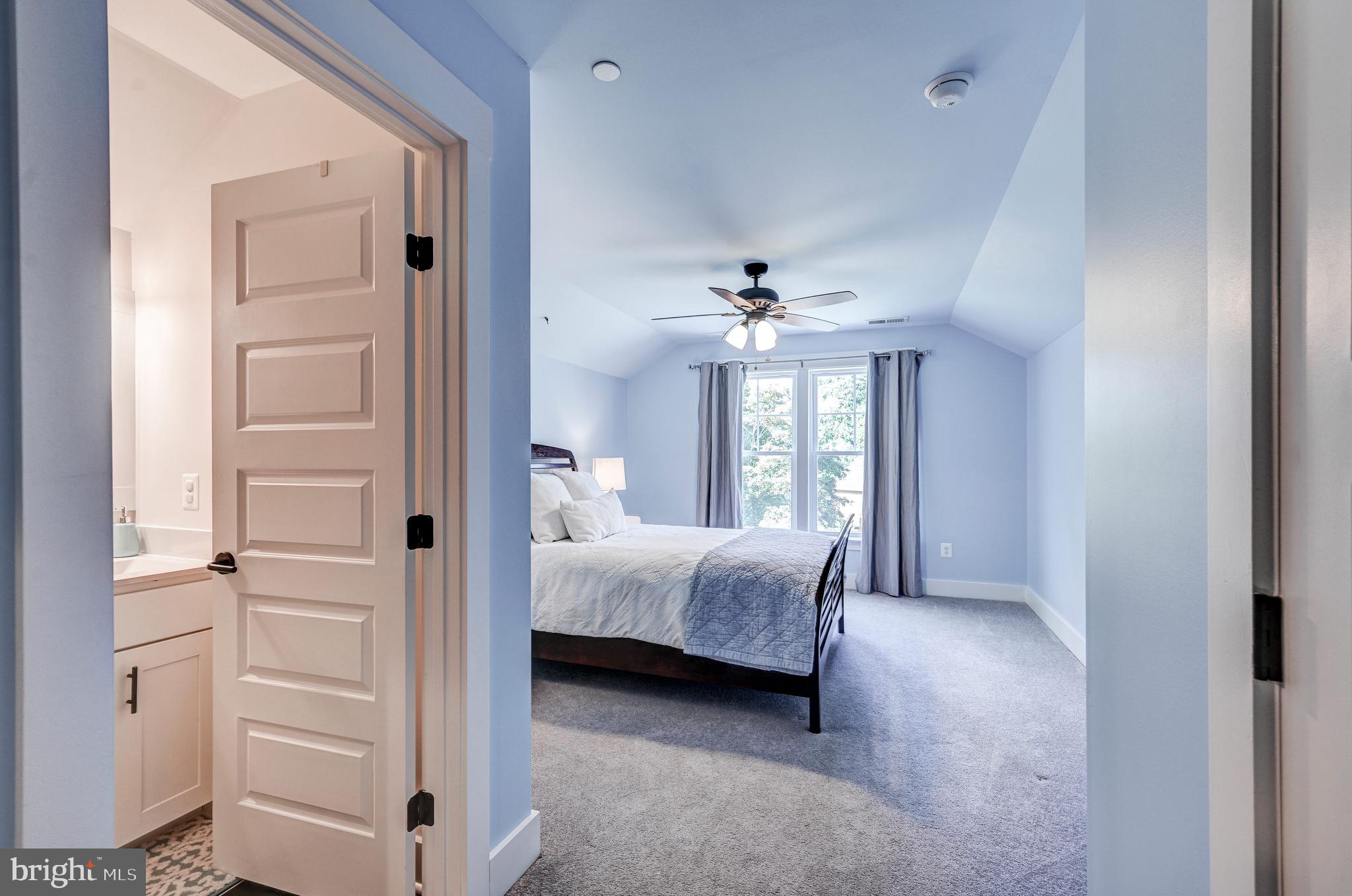 CARROLL MANOR - Residential