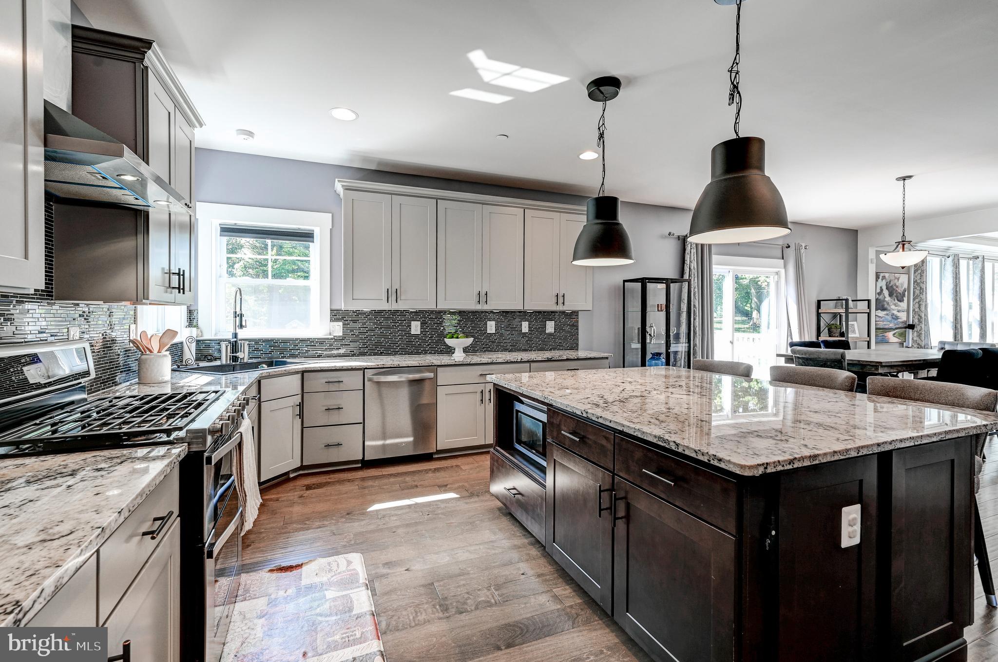 CARROLL MANOR - Residential