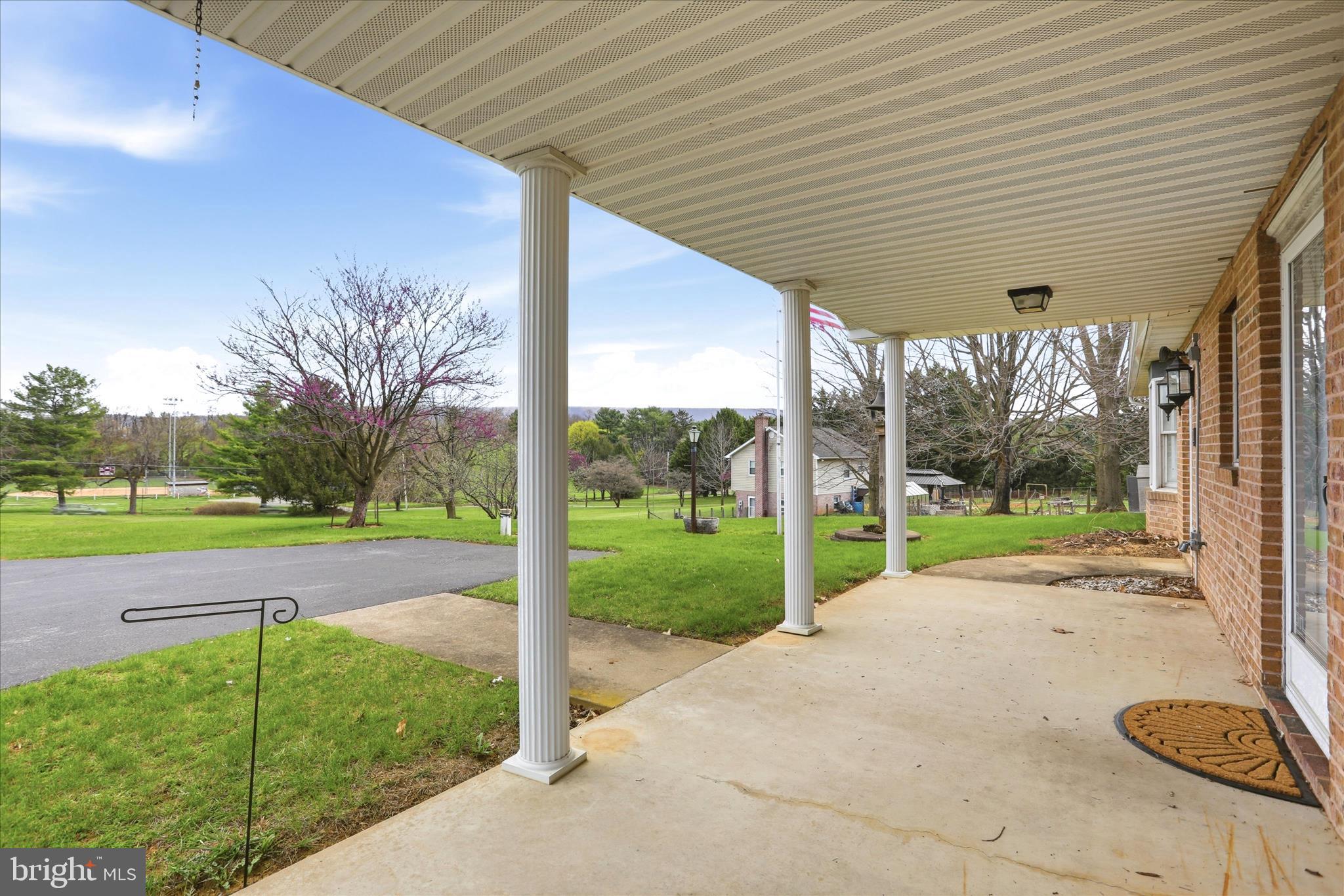 WHYTE HALL MANOR - Residential