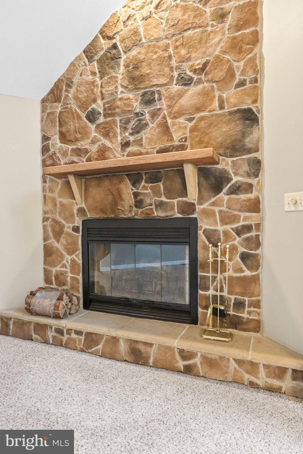 THE WOODS - Residential