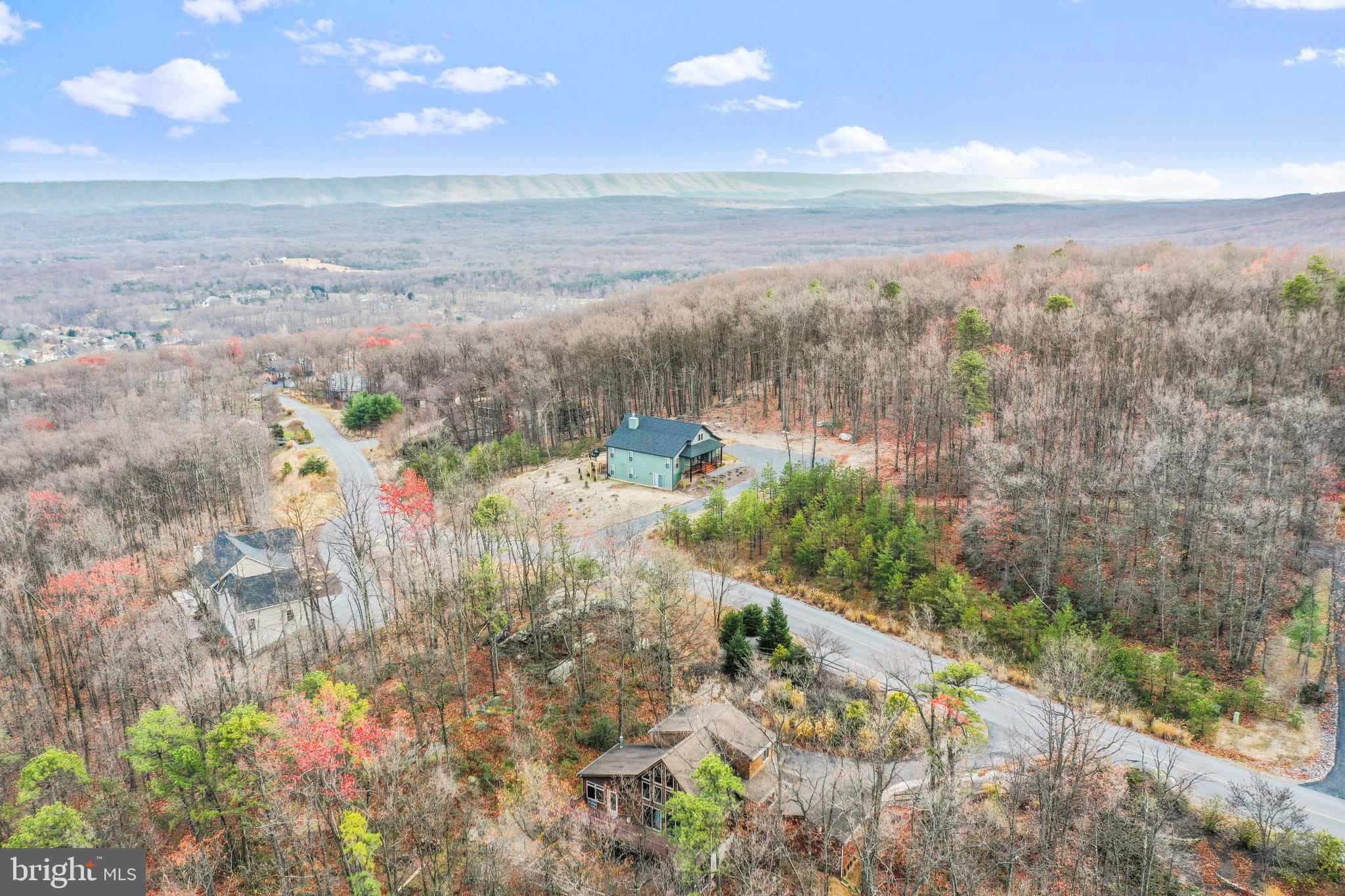 THE WOODS - Residential