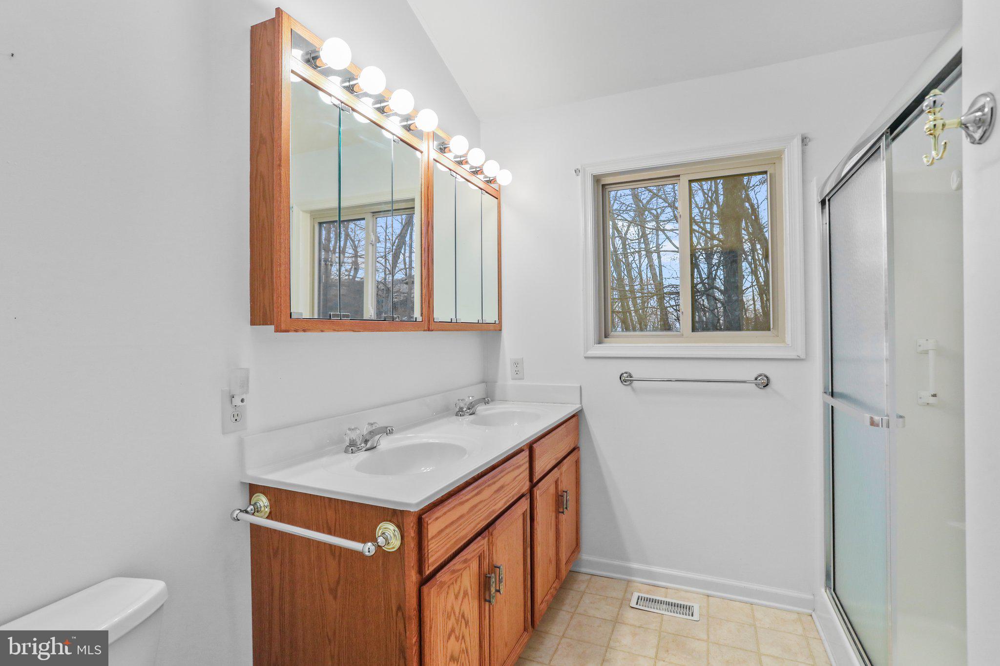 THE WOODS - Residential