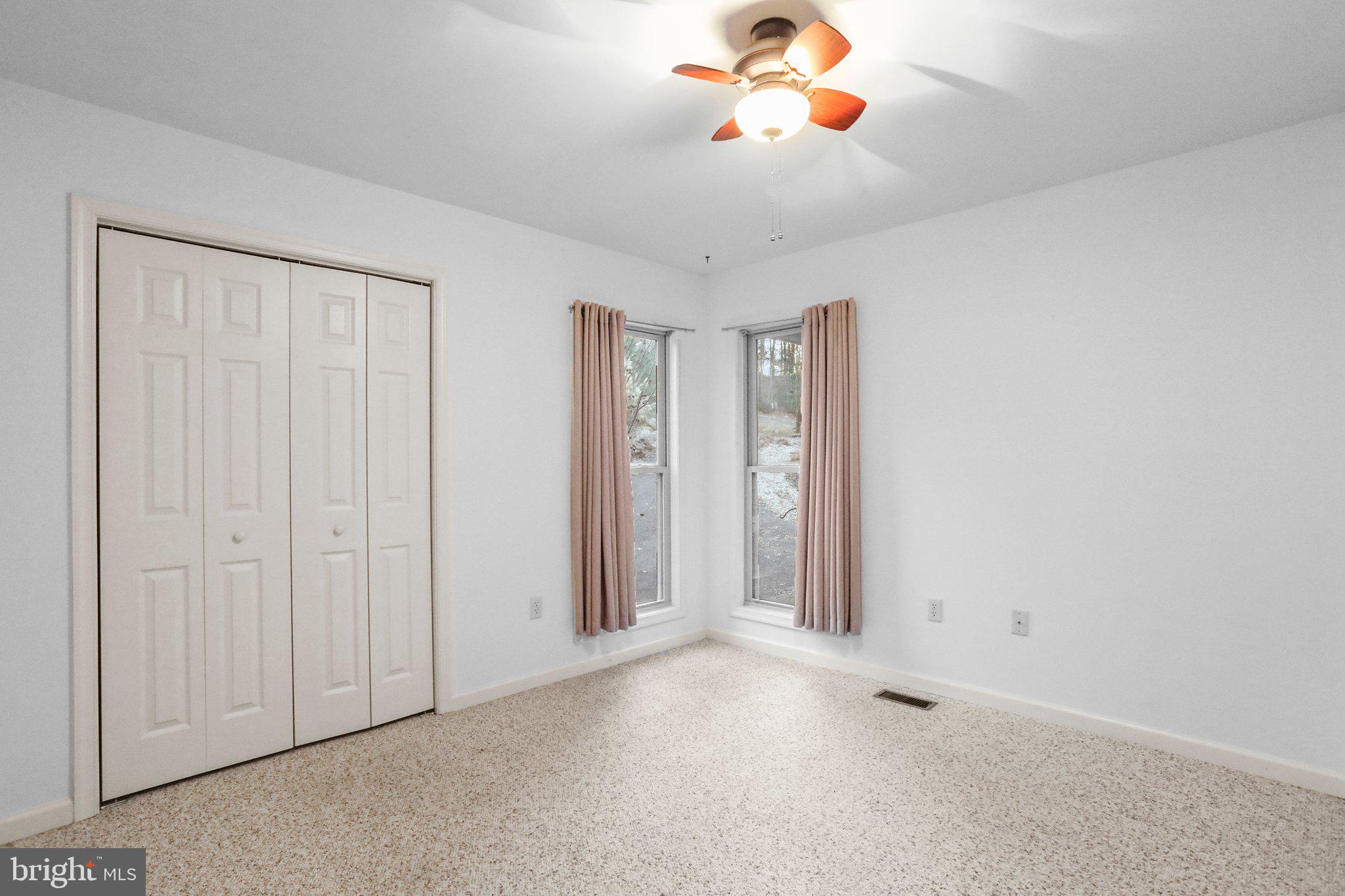 THE WOODS - Residential