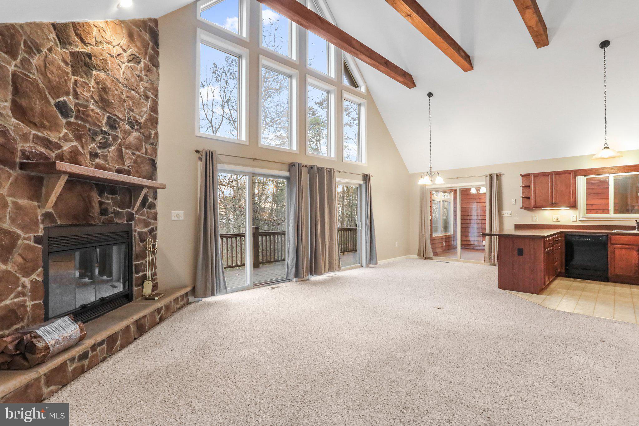 THE WOODS - Residential