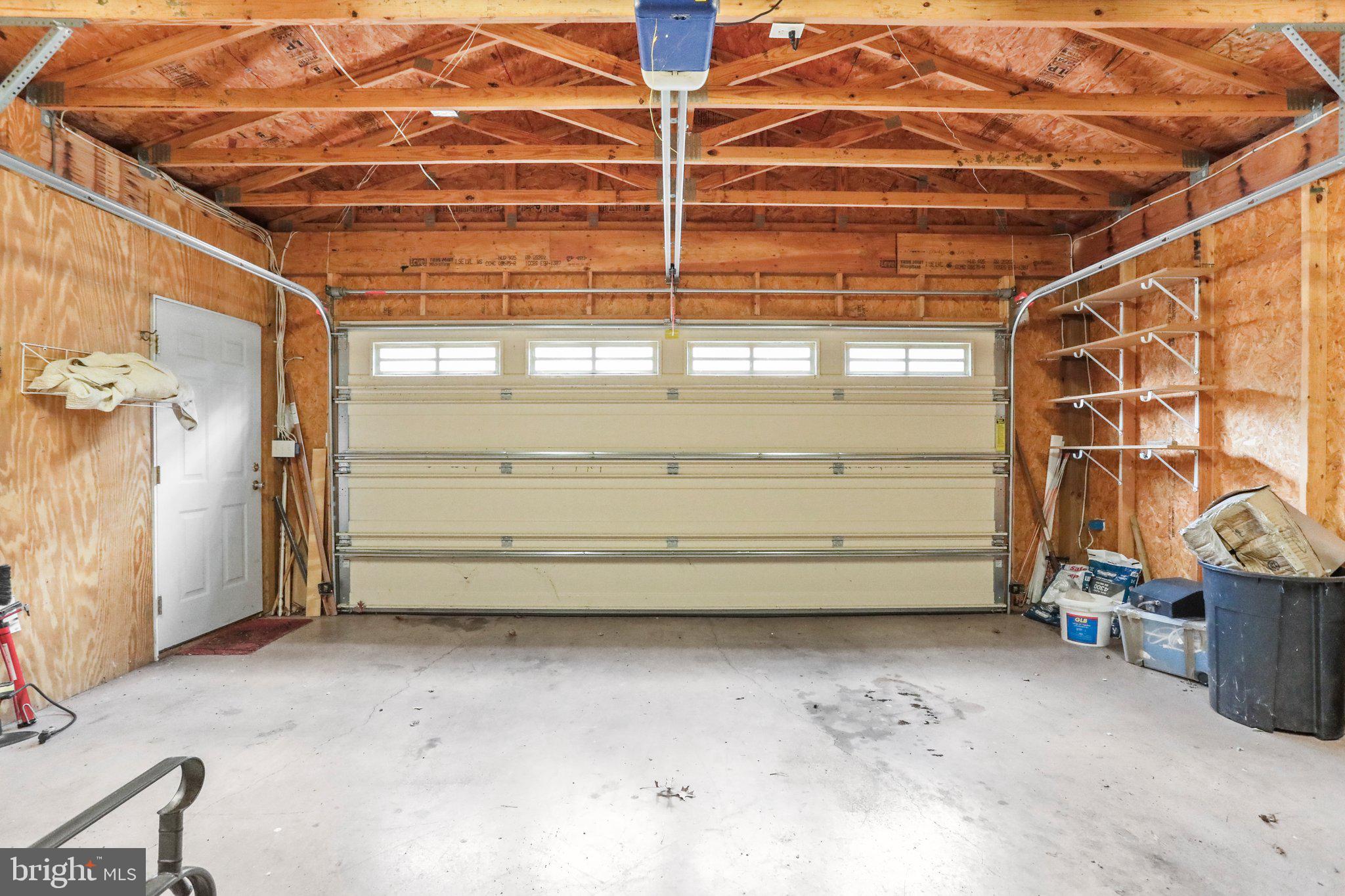 THE WOODS - Residential