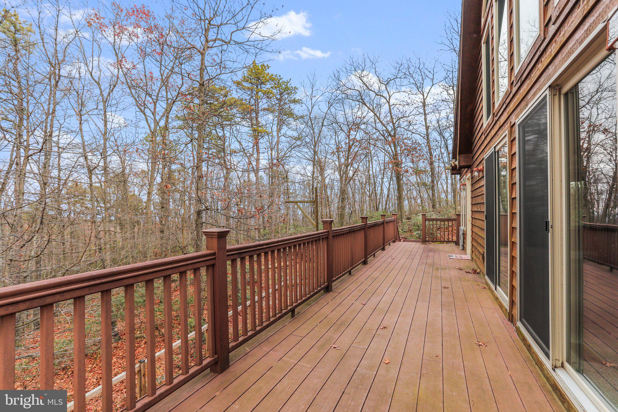 THE WOODS - Residential