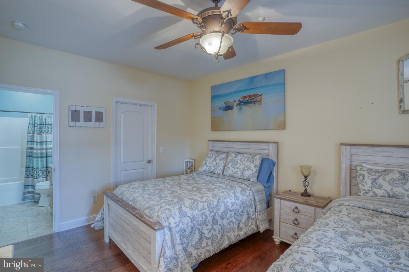 PENINSULA - Residential