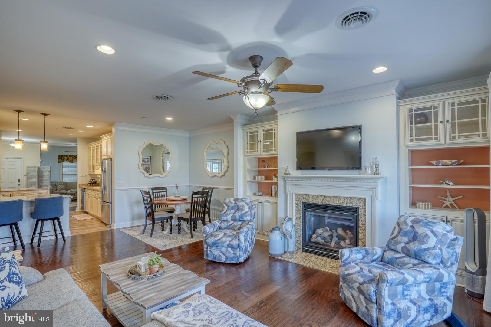 PENINSULA - Residential