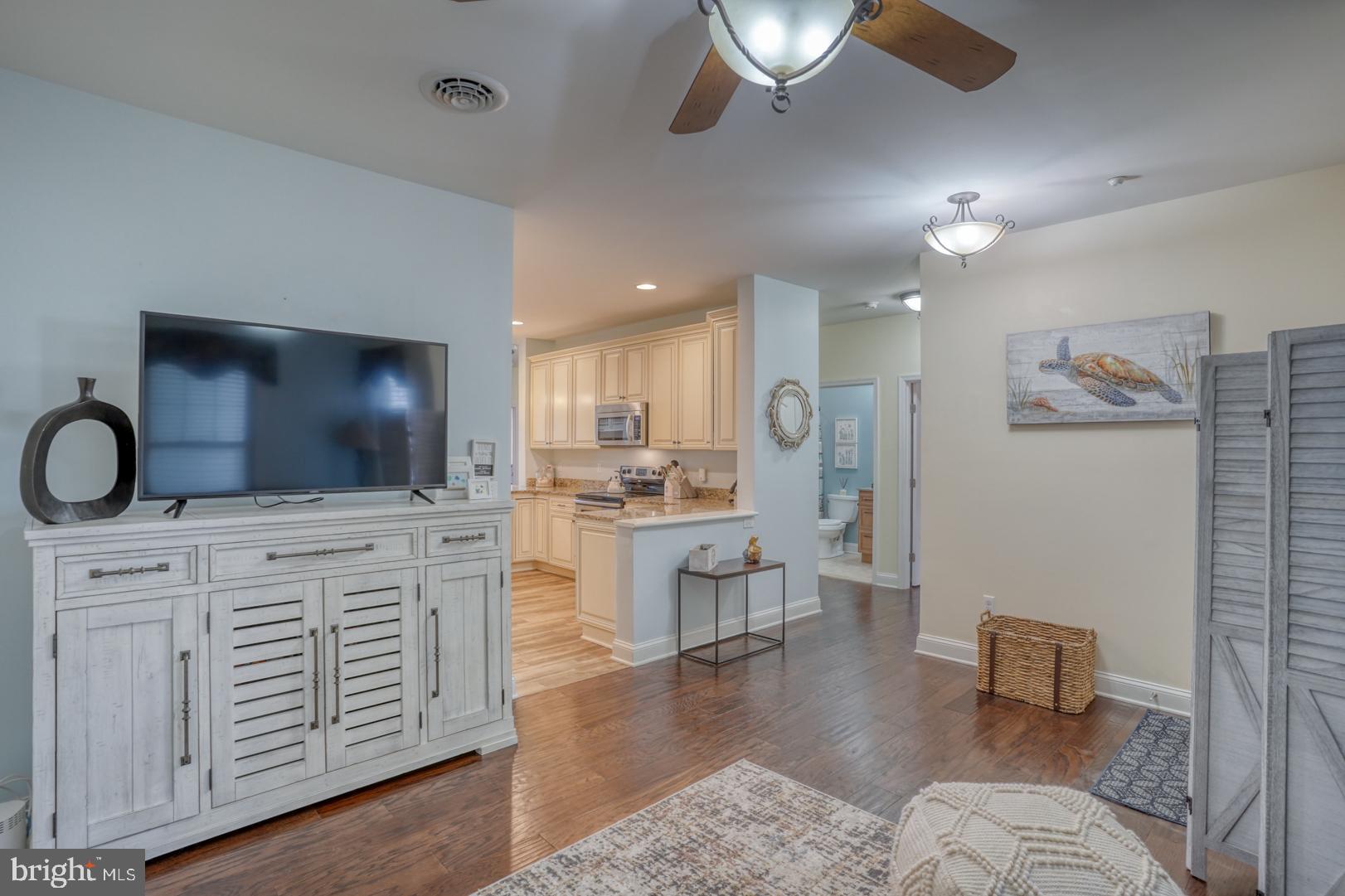 PENINSULA - Residential