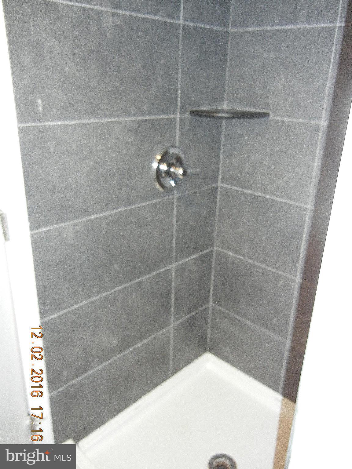 EAST PASSYUNK CROSSING - Residential Lease