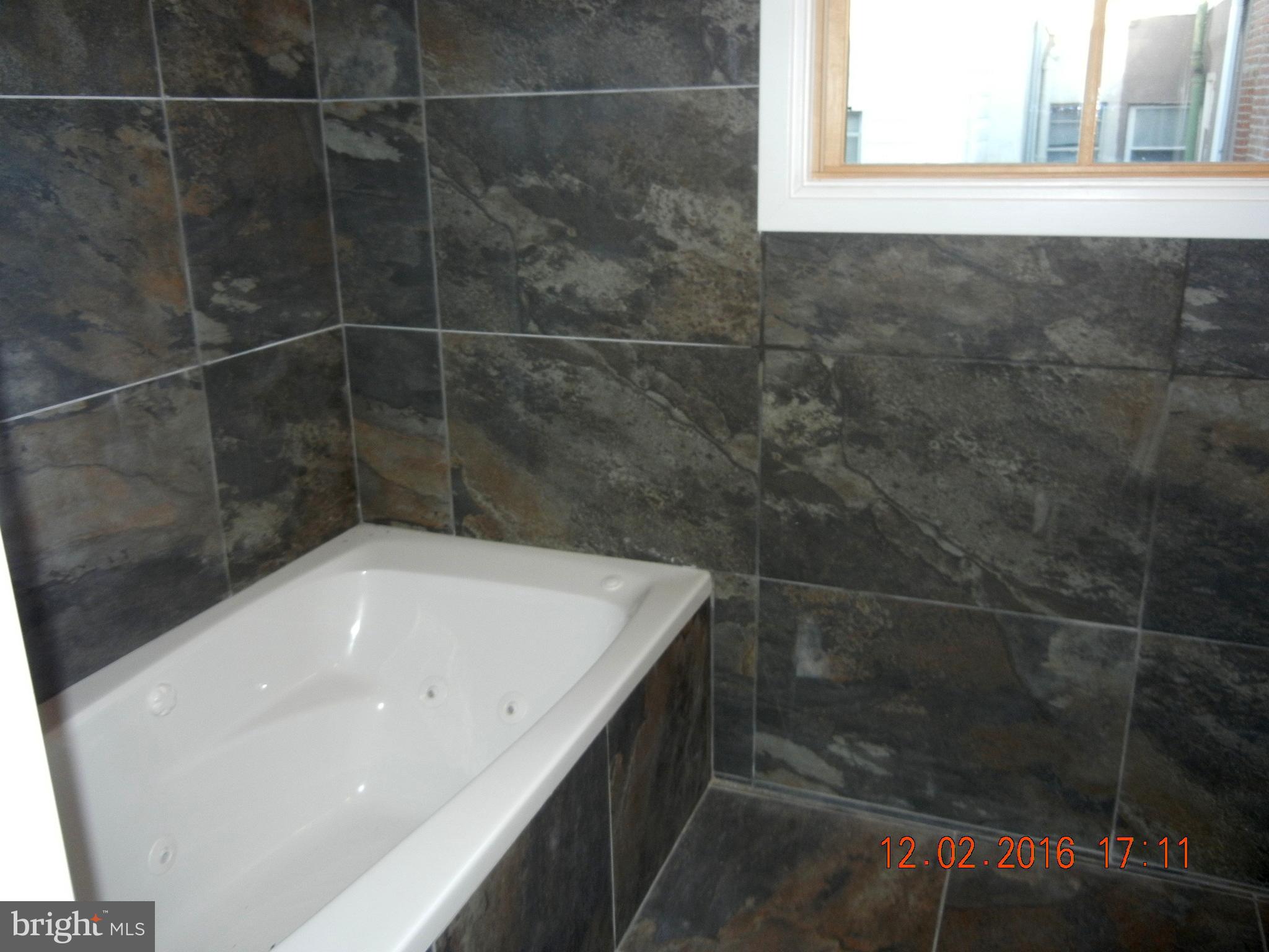 EAST PASSYUNK CROSSING - Residential Lease