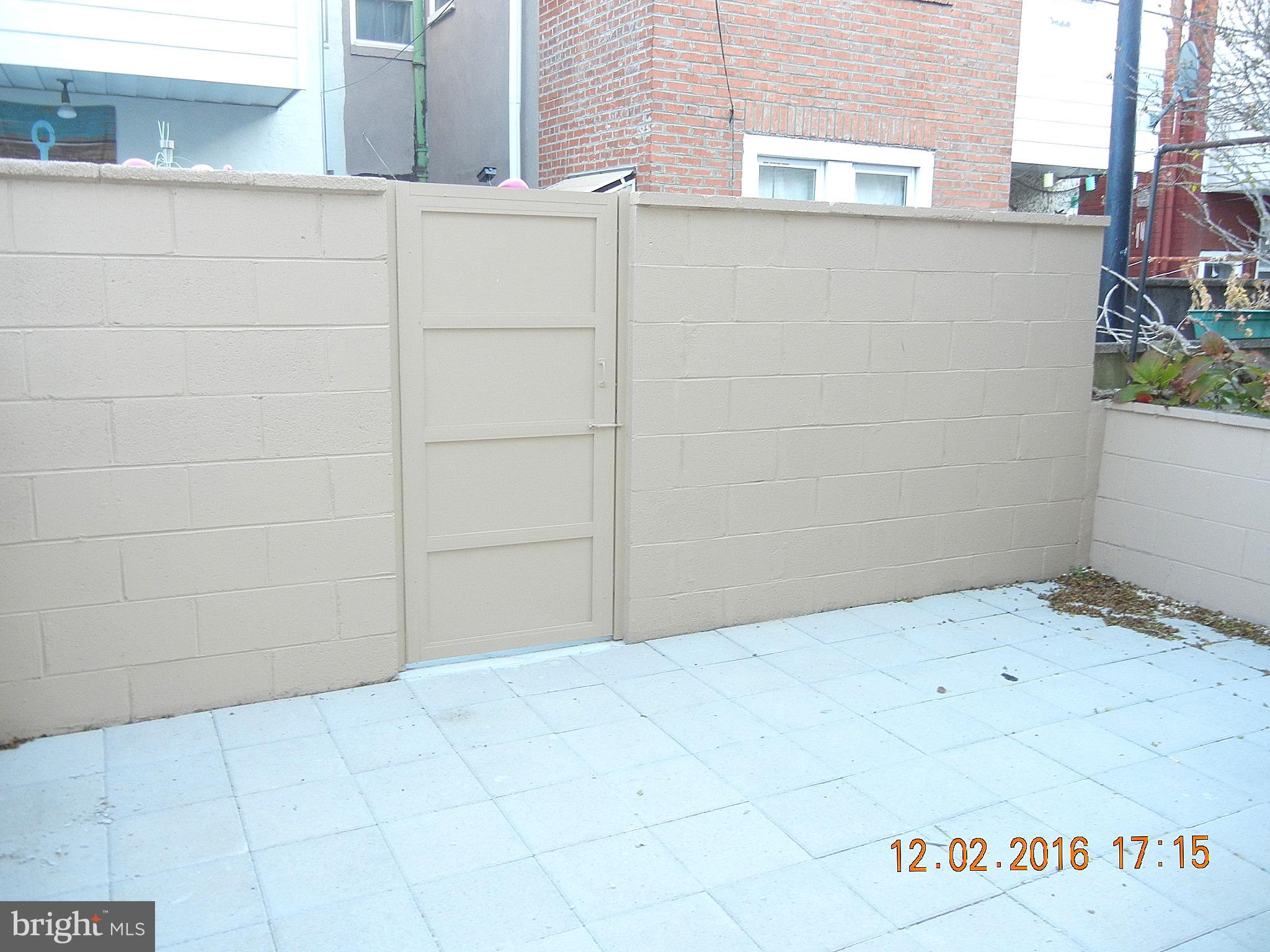 EAST PASSYUNK CROSSING - Residential Lease