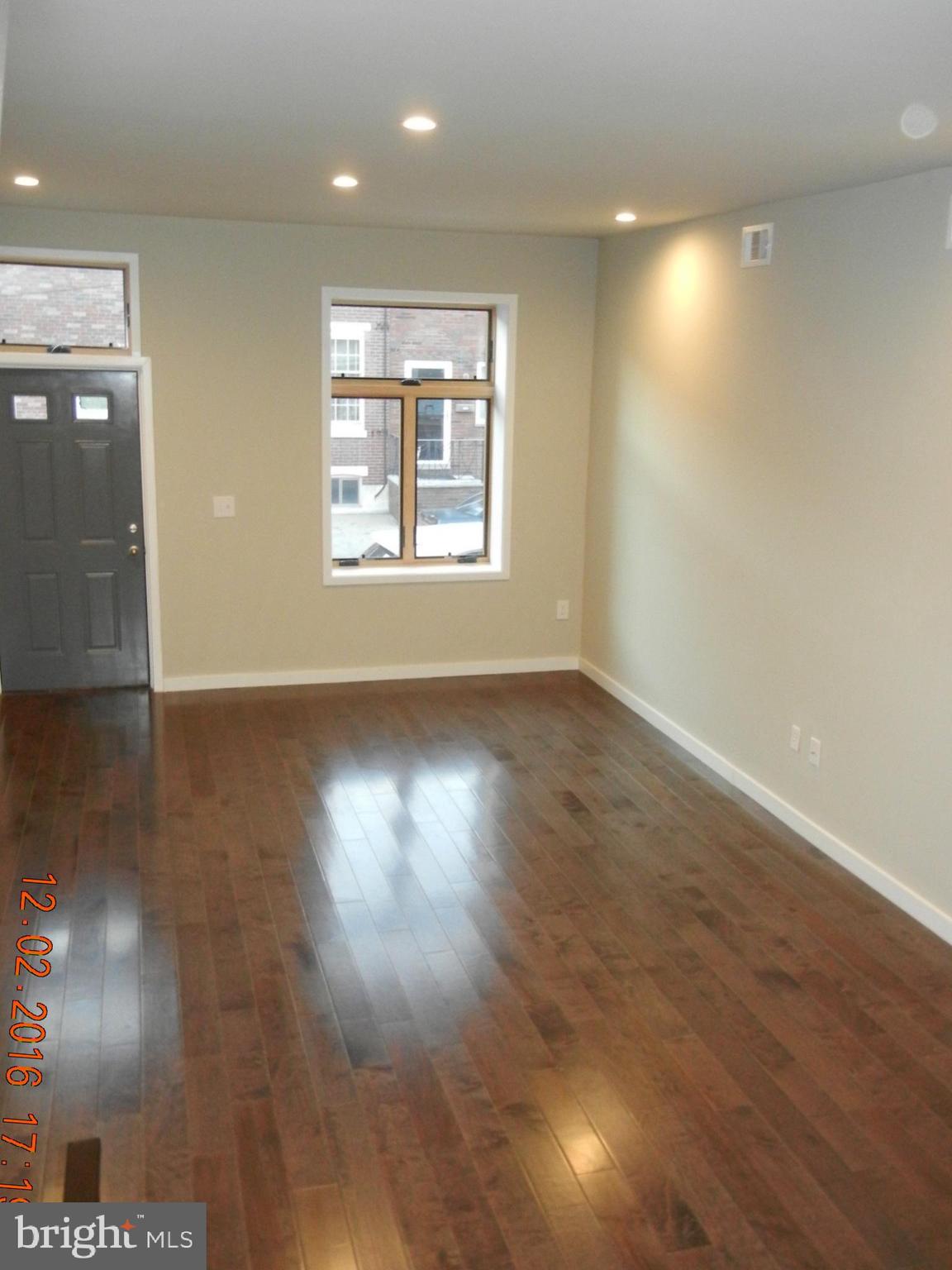 EAST PASSYUNK CROSSING - Residential Lease