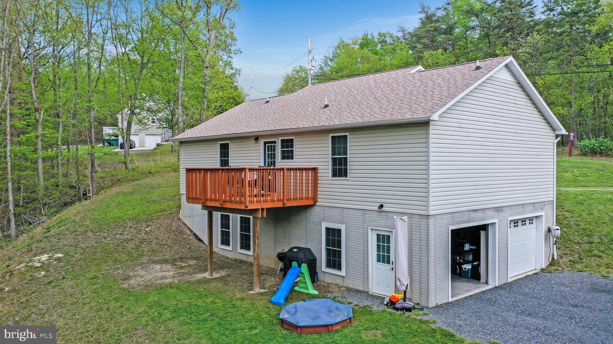 WINDOVER HILLS - Residential