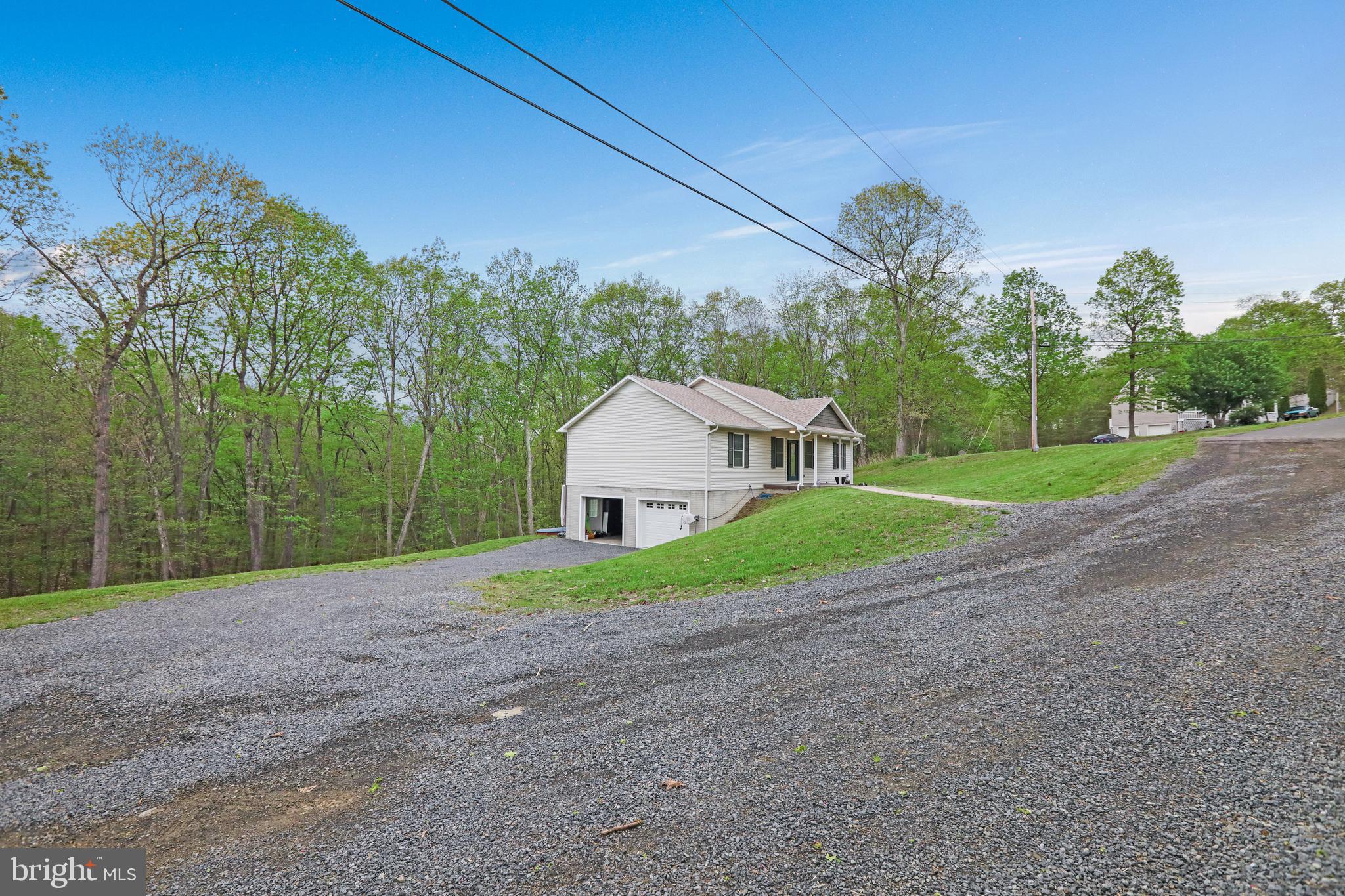 WINDOVER HILLS - Residential