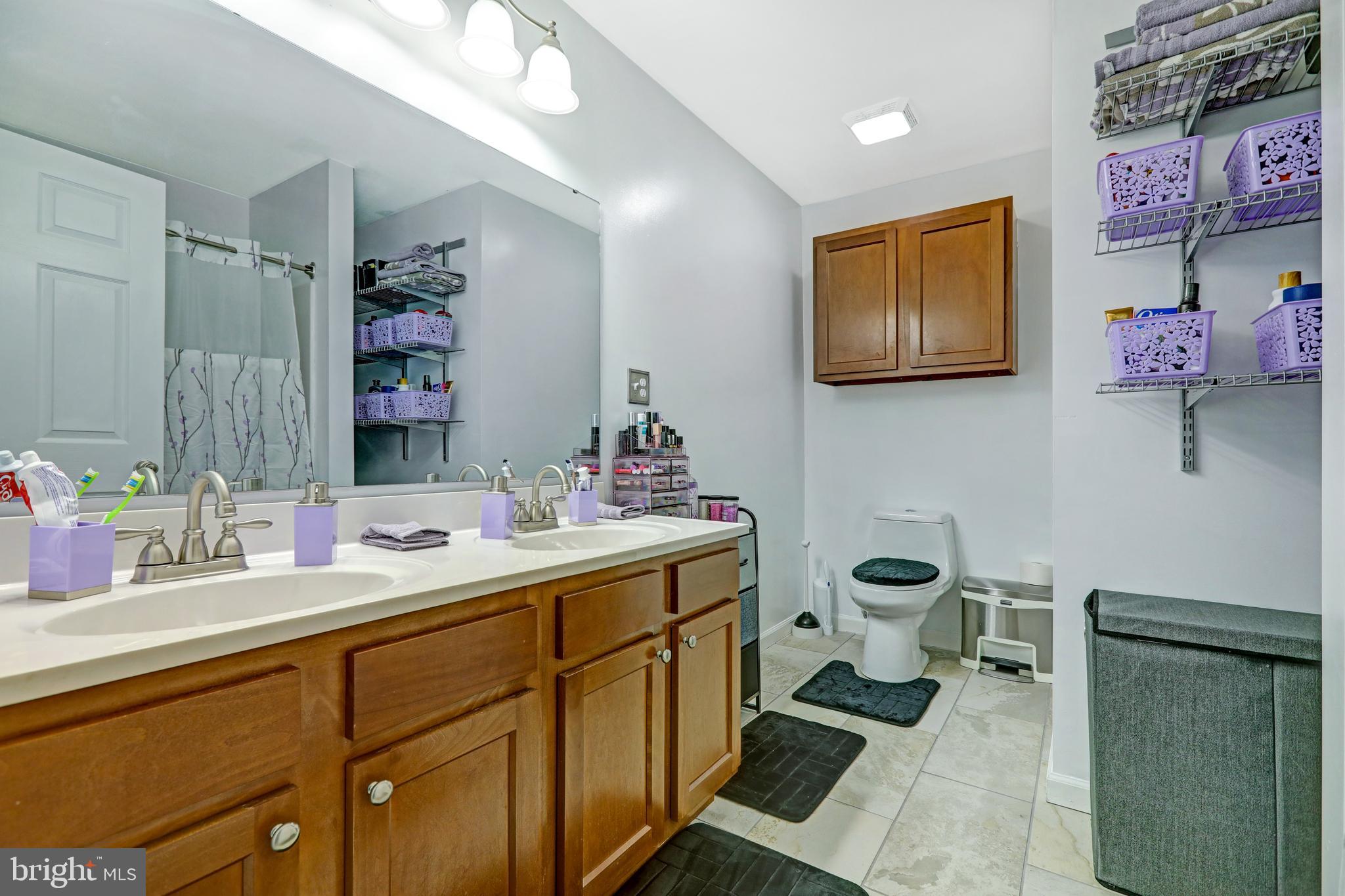 WINDOVER HILLS - Residential