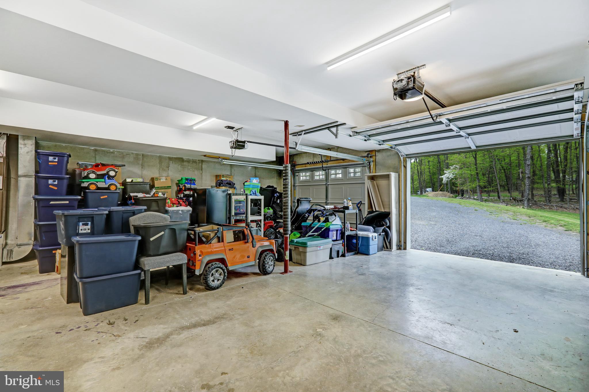 WINDOVER HILLS - Residential