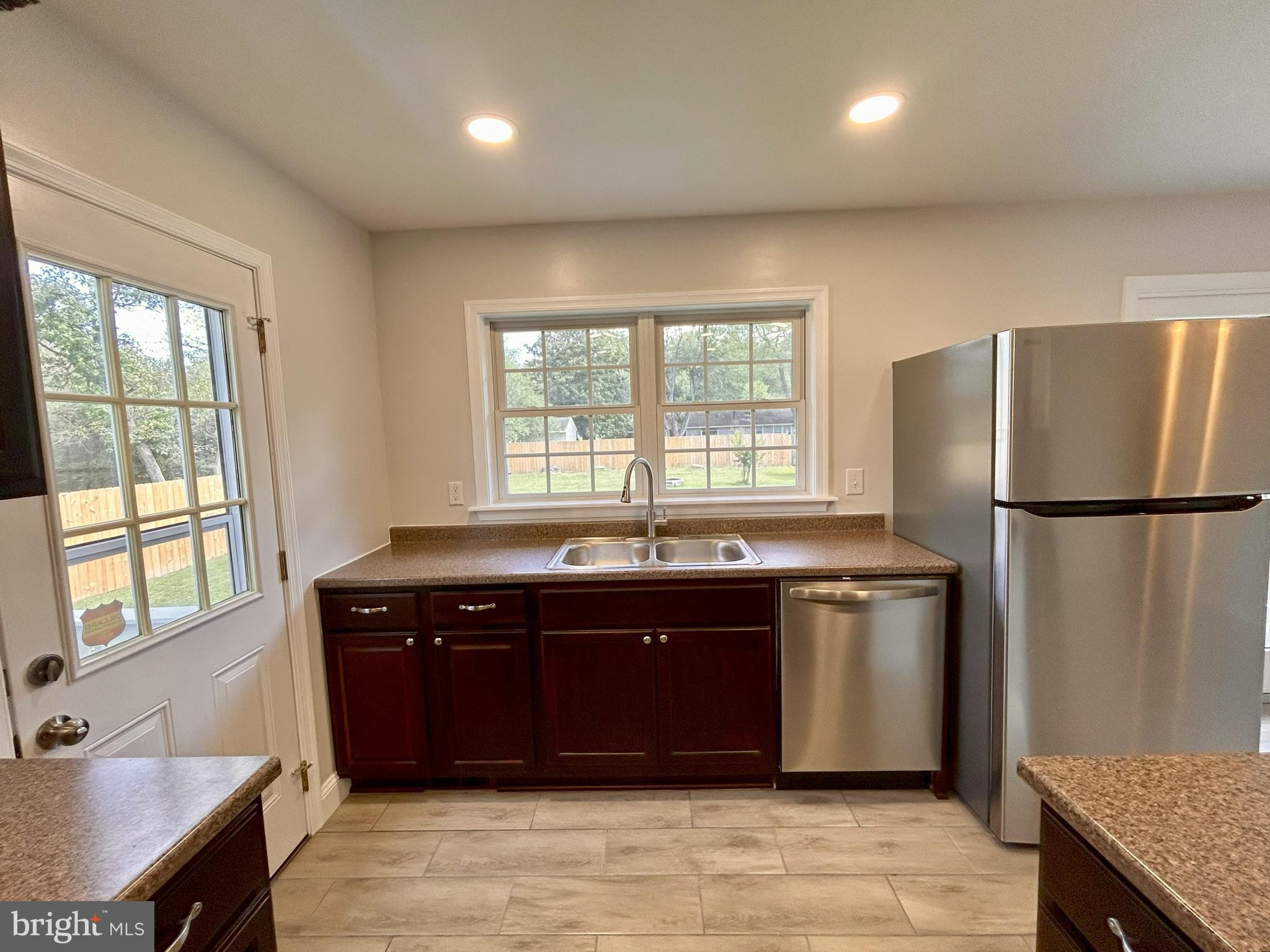 FREDERICKSBURG - Residential Lease