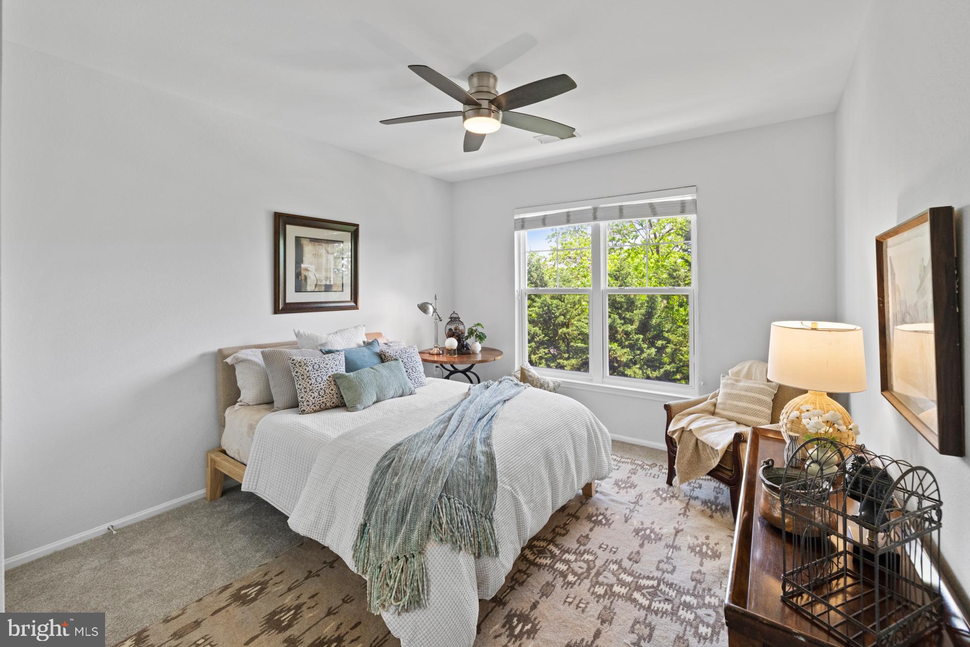 WHITE FLINT STATION - Residential