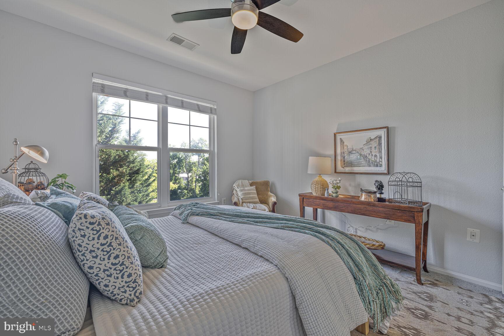 WHITE FLINT STATION - Residential