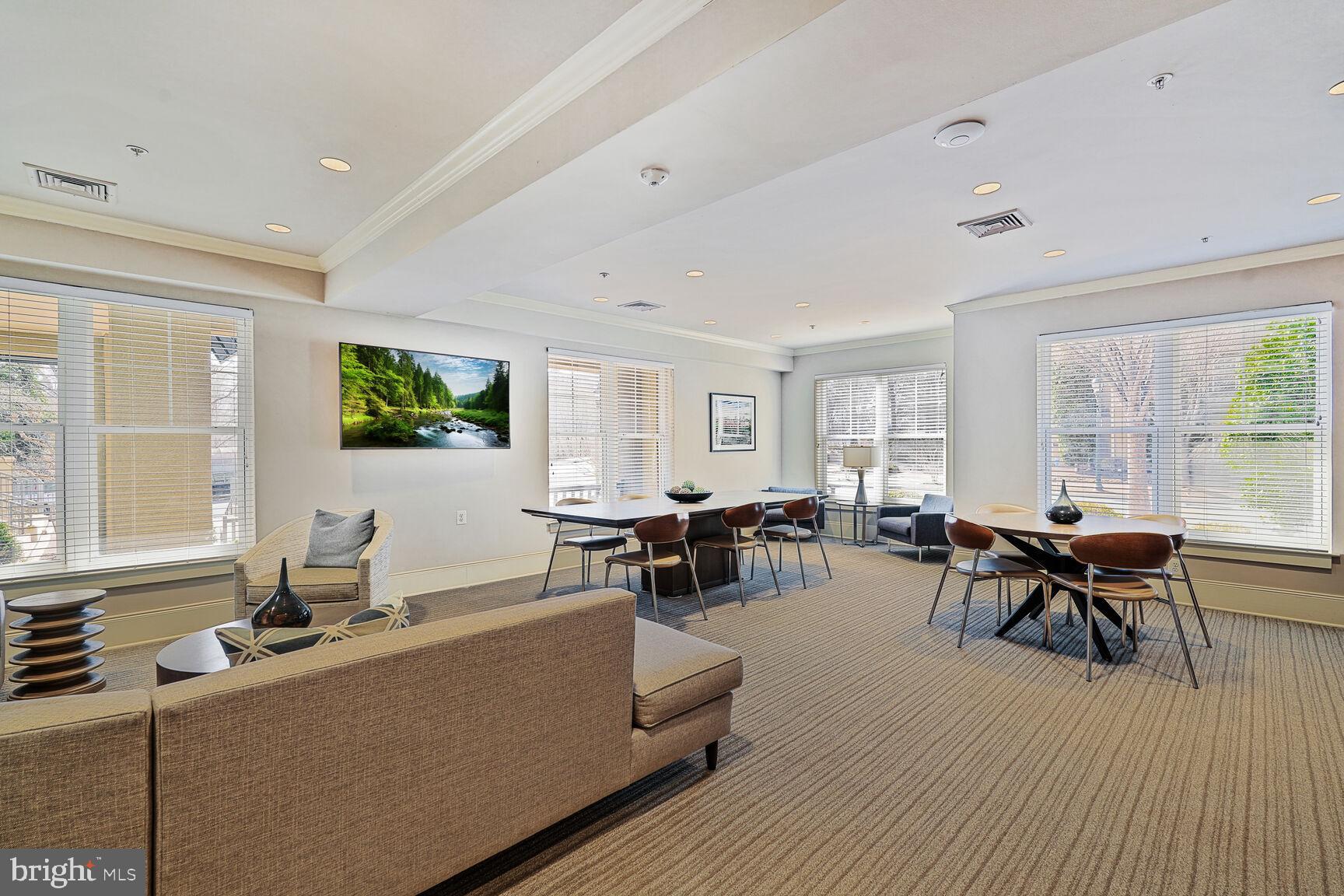 WHITE FLINT STATION - Residential