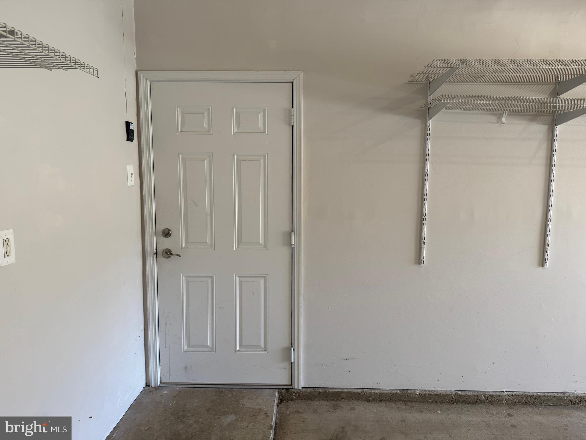 WHITE FLINT STATION - Residential