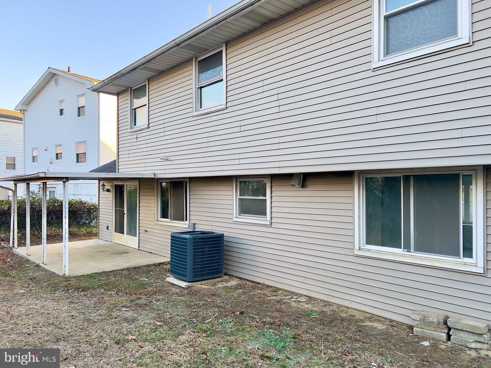 PHILADELPHIA (NORTHEAST) - Residential