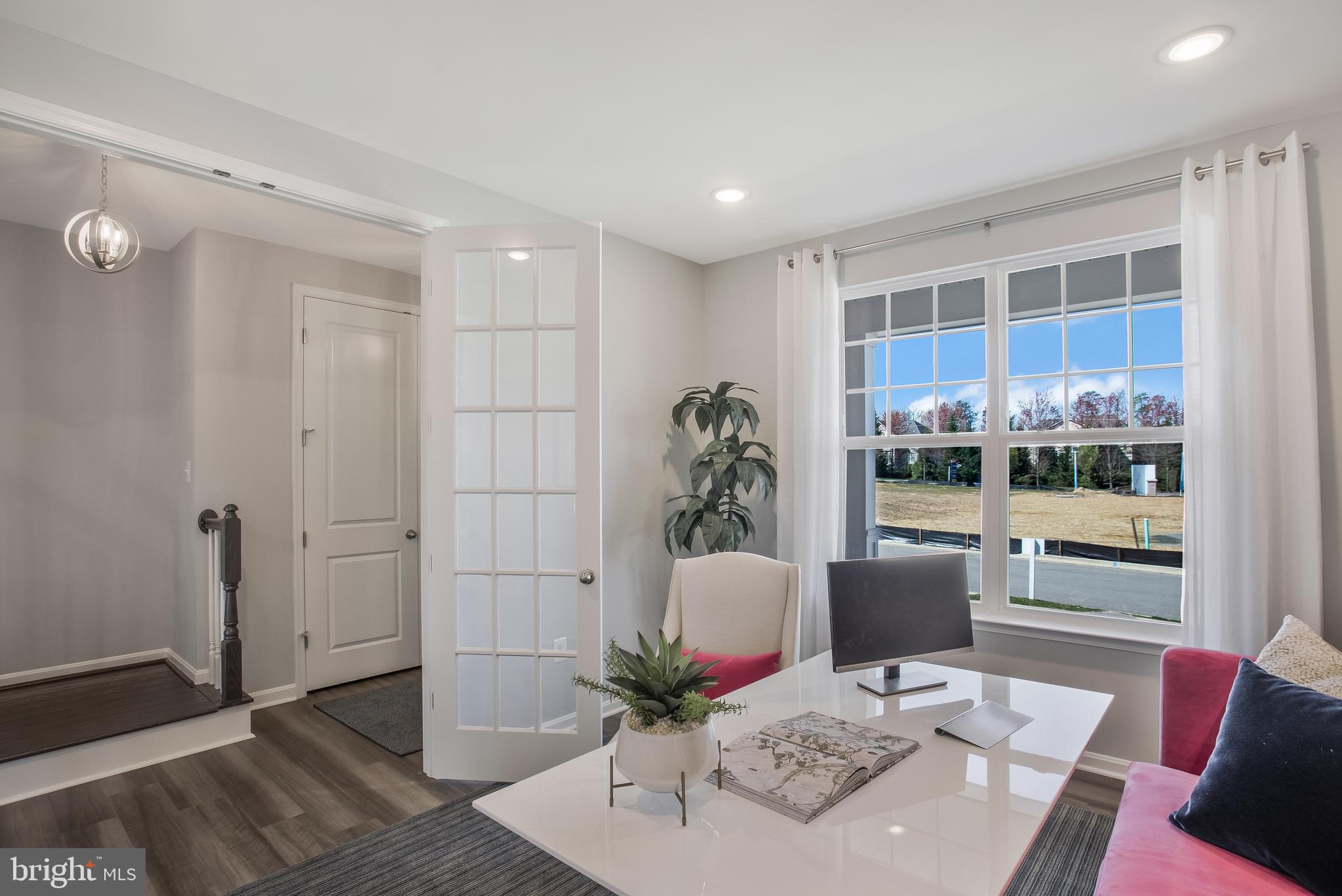 FAIRWAY ESTATES - Residential