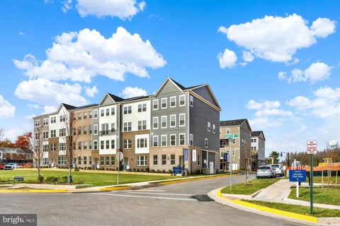 Photo of 9653 Hummingbird Way, MANASSAS, VA 20110 (MLS # VAMN2012160)