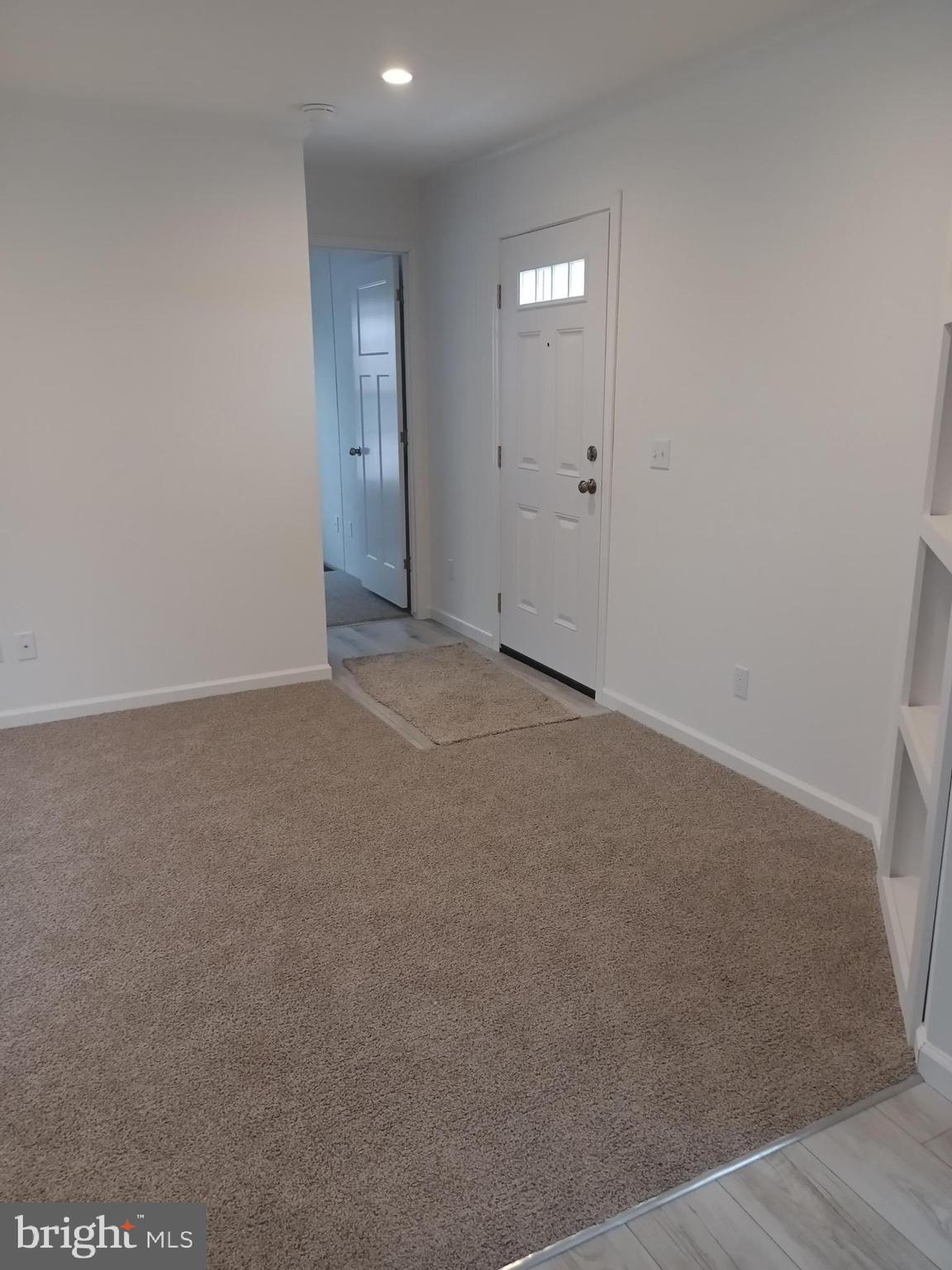 1405 FARRELL AVENUE 203