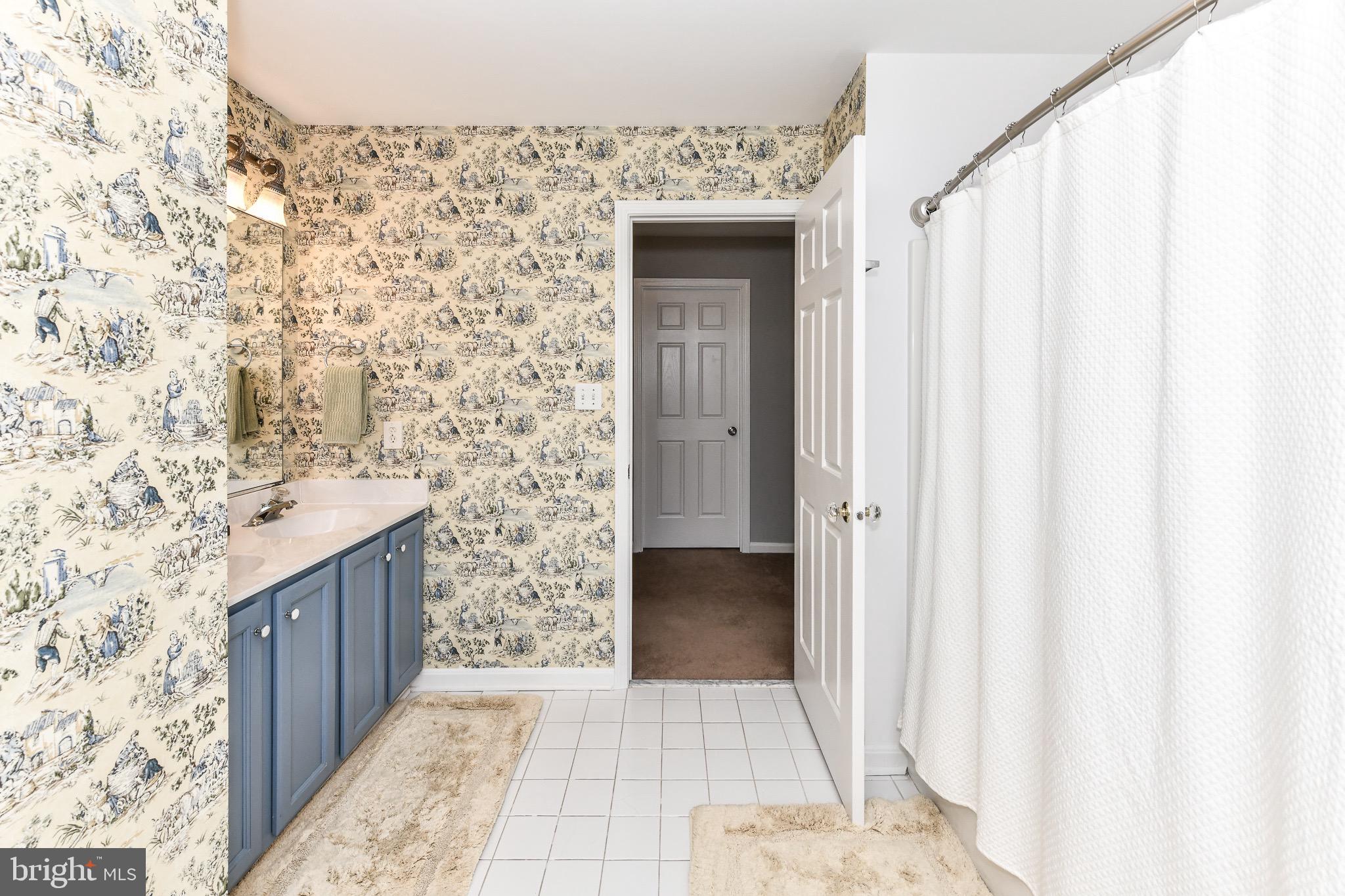 GREEN HILL FARM - Residential Lease