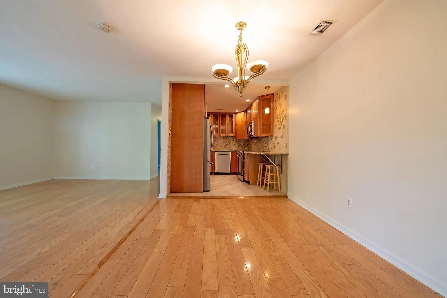 Penllyn, Pennsylvania 19422, United States, 3 Bedrooms Bedrooms, ,2 BathroomsBathrooms,Residential,Contingent,121727