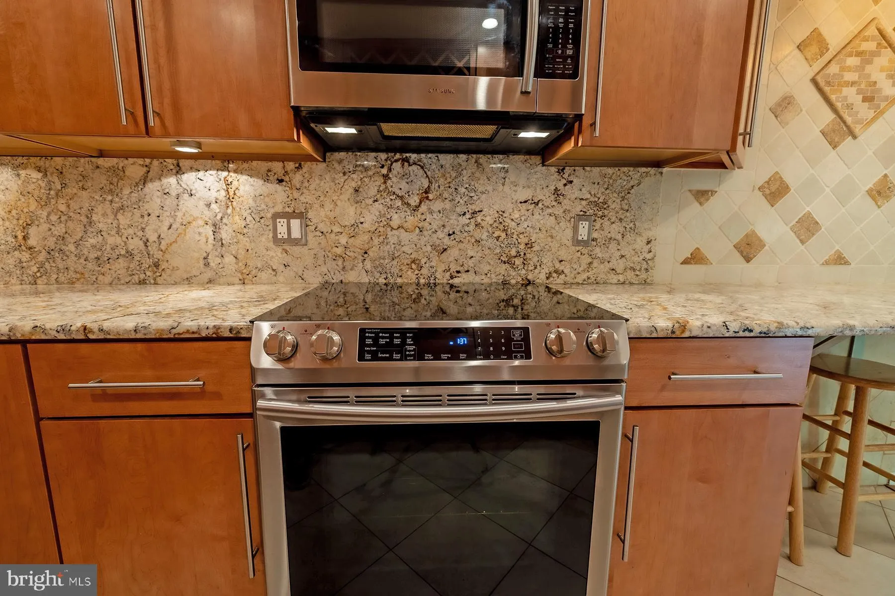 Penllyn, Pennsylvania 19422, United States, 3 Bedrooms Bedrooms, ,2 BathroomsBathrooms,Residential,Contingent,121727