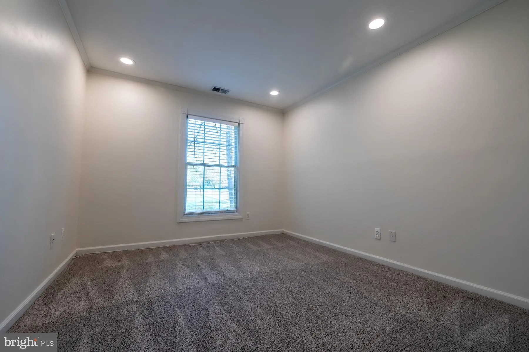 Penllyn, Pennsylvania 19422, United States, 3 Bedrooms Bedrooms, ,2 BathroomsBathrooms,Residential,Contingent,121727