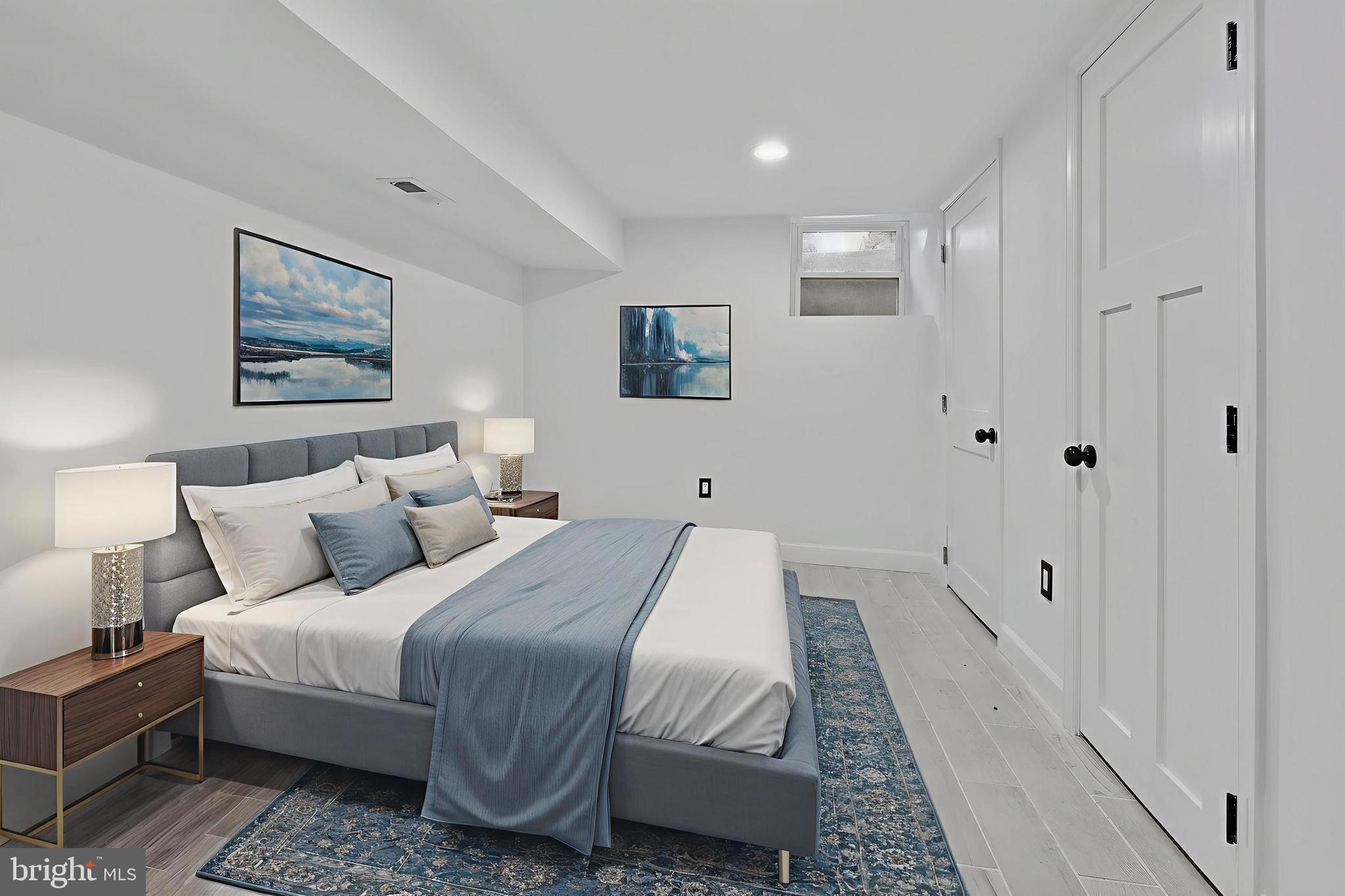 BROADWAY EAST - Residential
