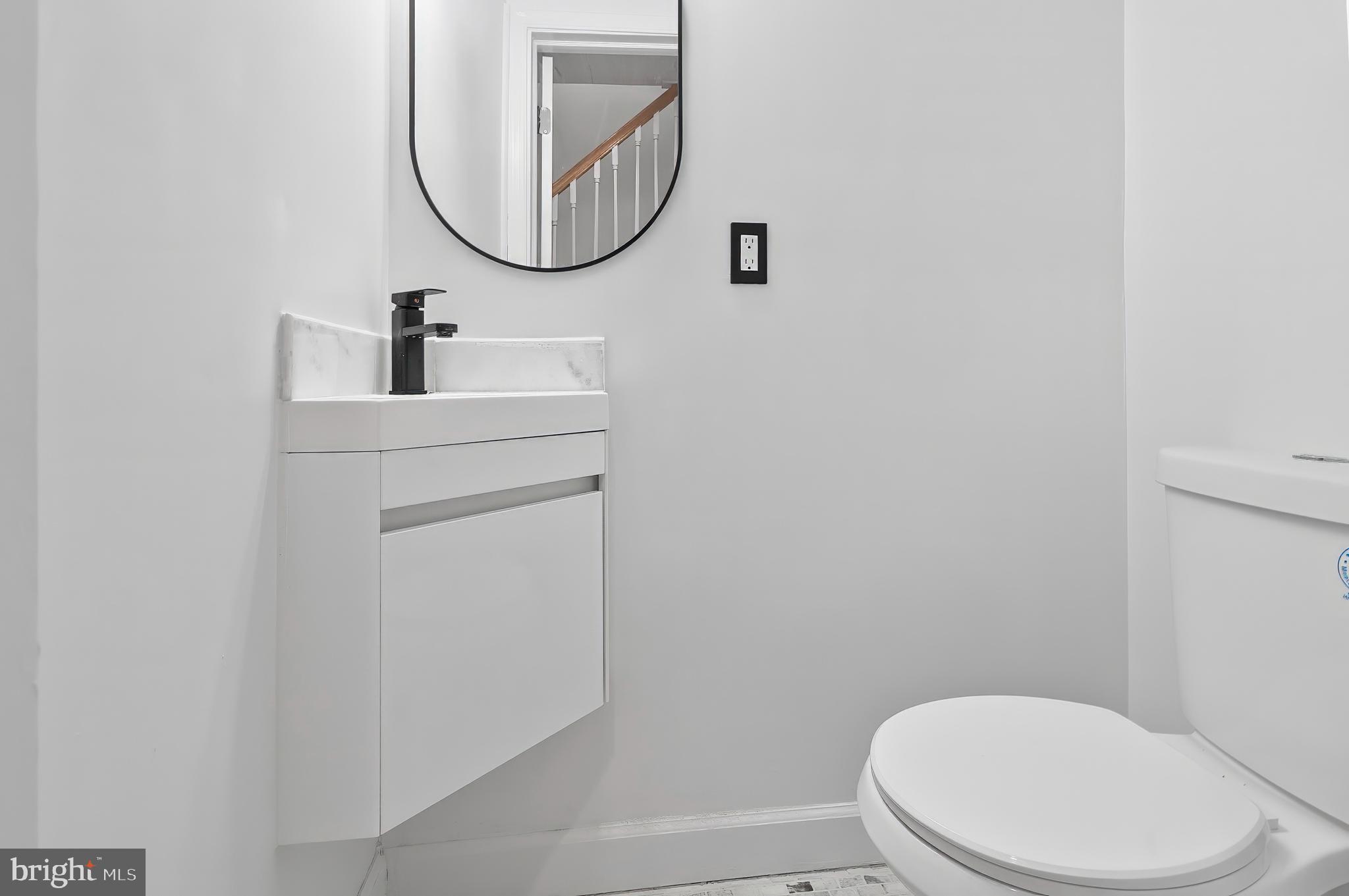 BROADWAY EAST - Residential