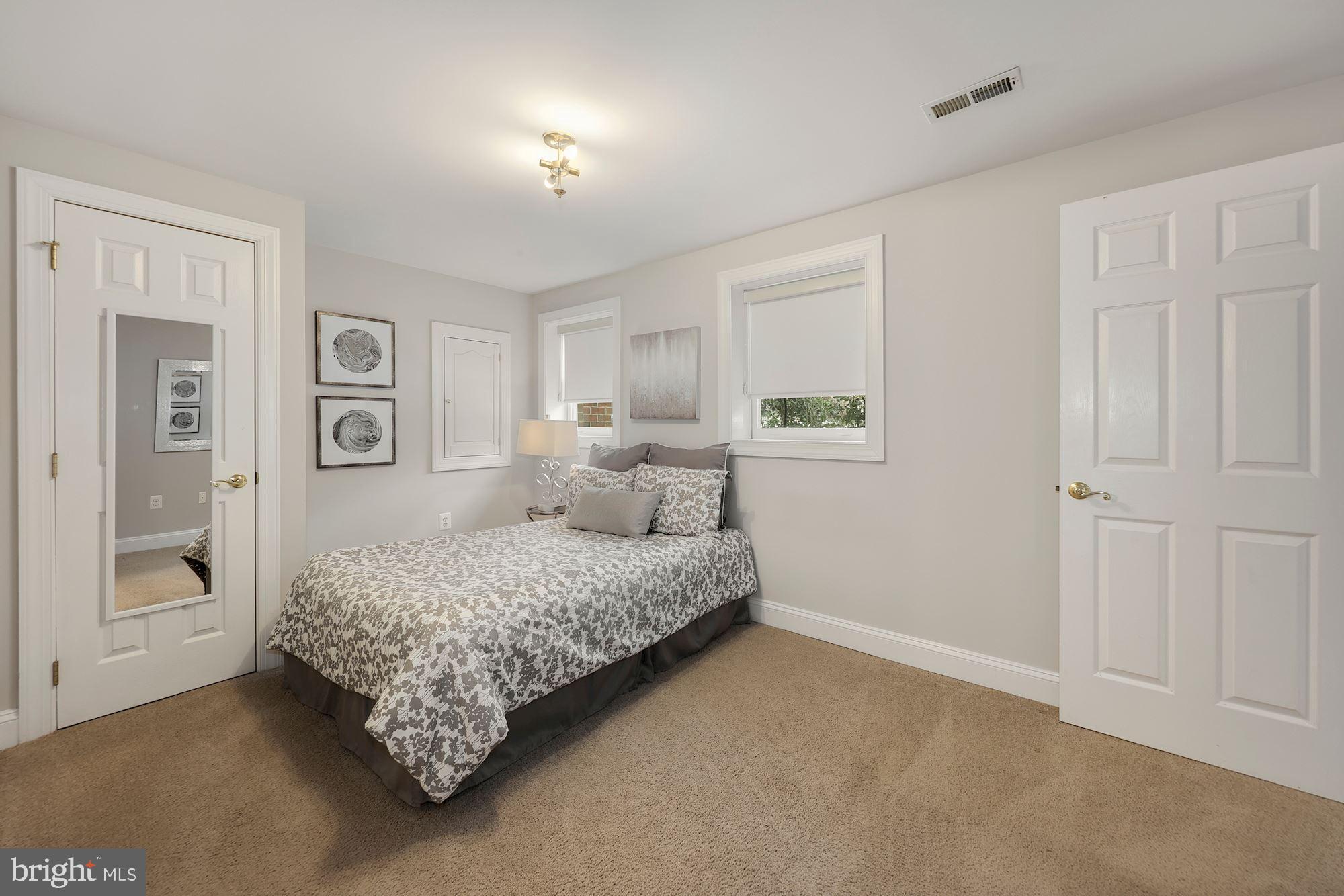 FAIRWAY HILLS - Residential